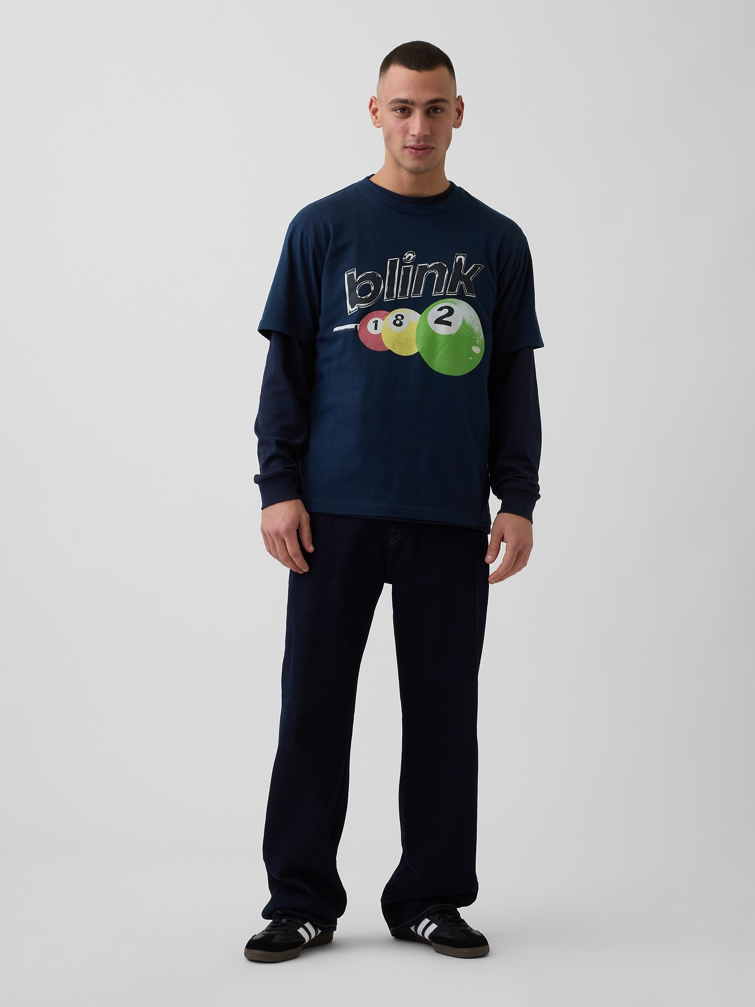 Мужские футболки Gap Blink 182 Relaxed Graphic T-Shirt — фото 2