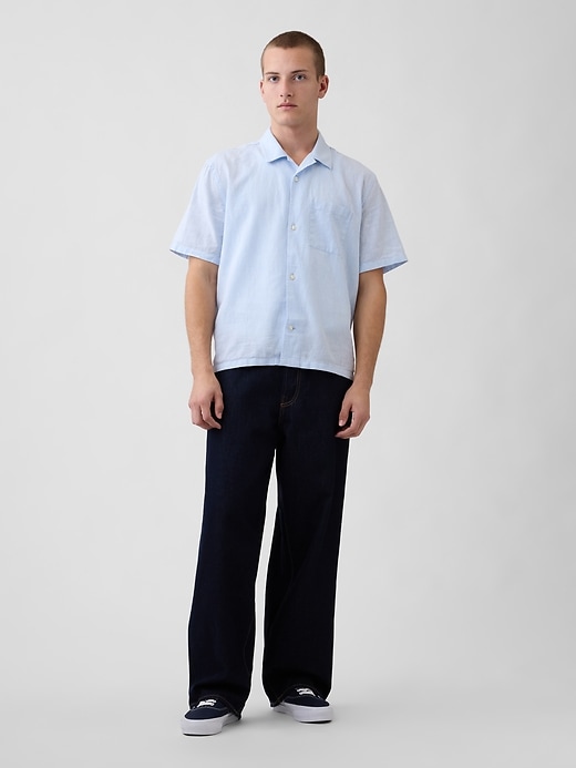 Image number 2 showing, Linen-Cotton Relaxed Straight-Hem Shirt