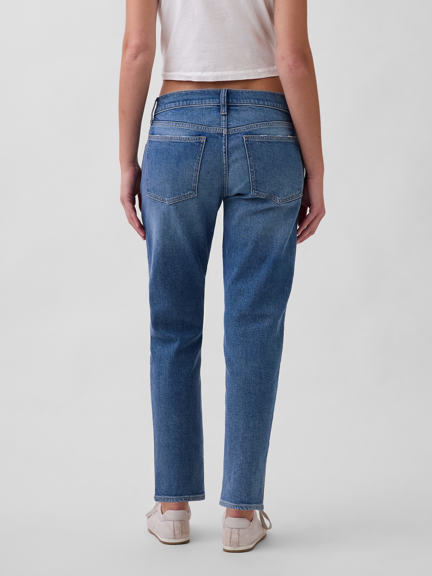 Женские джинсы Gap Mid Rise Slim Taper Jeans — фото 4