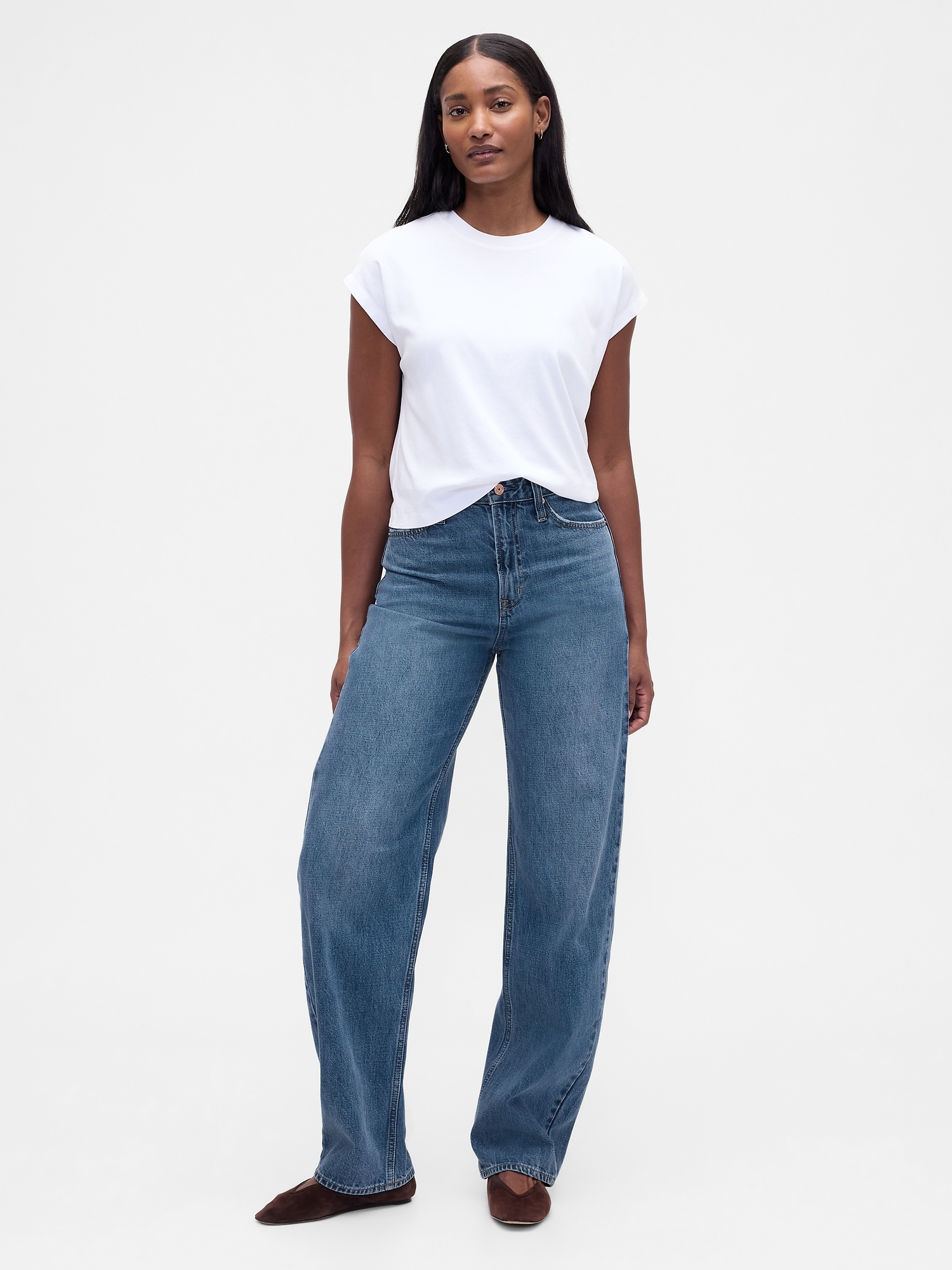Curvy High Rise Barrel Jeans