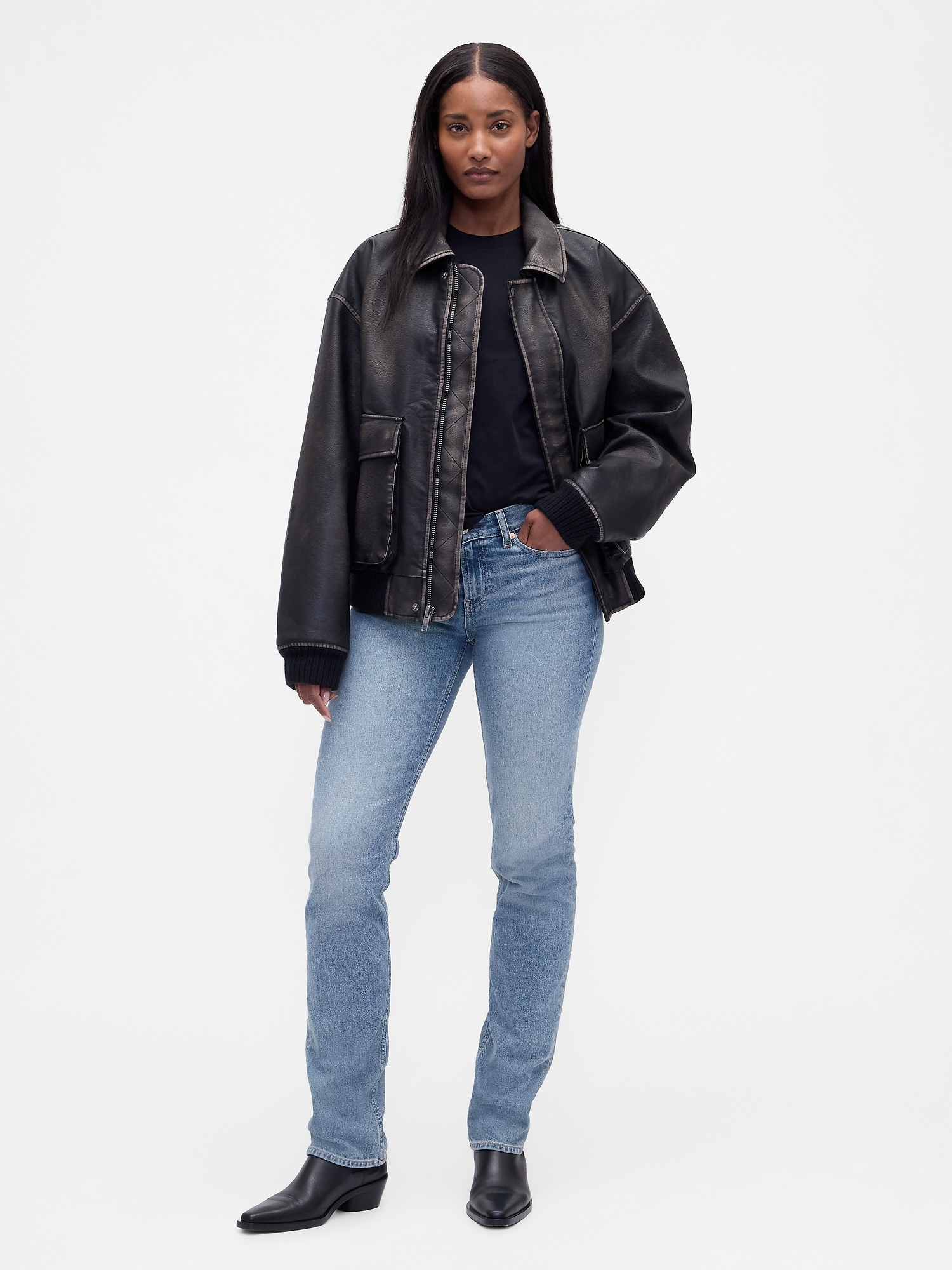 Curvy Low Rise '90s Slim Straight Jeans