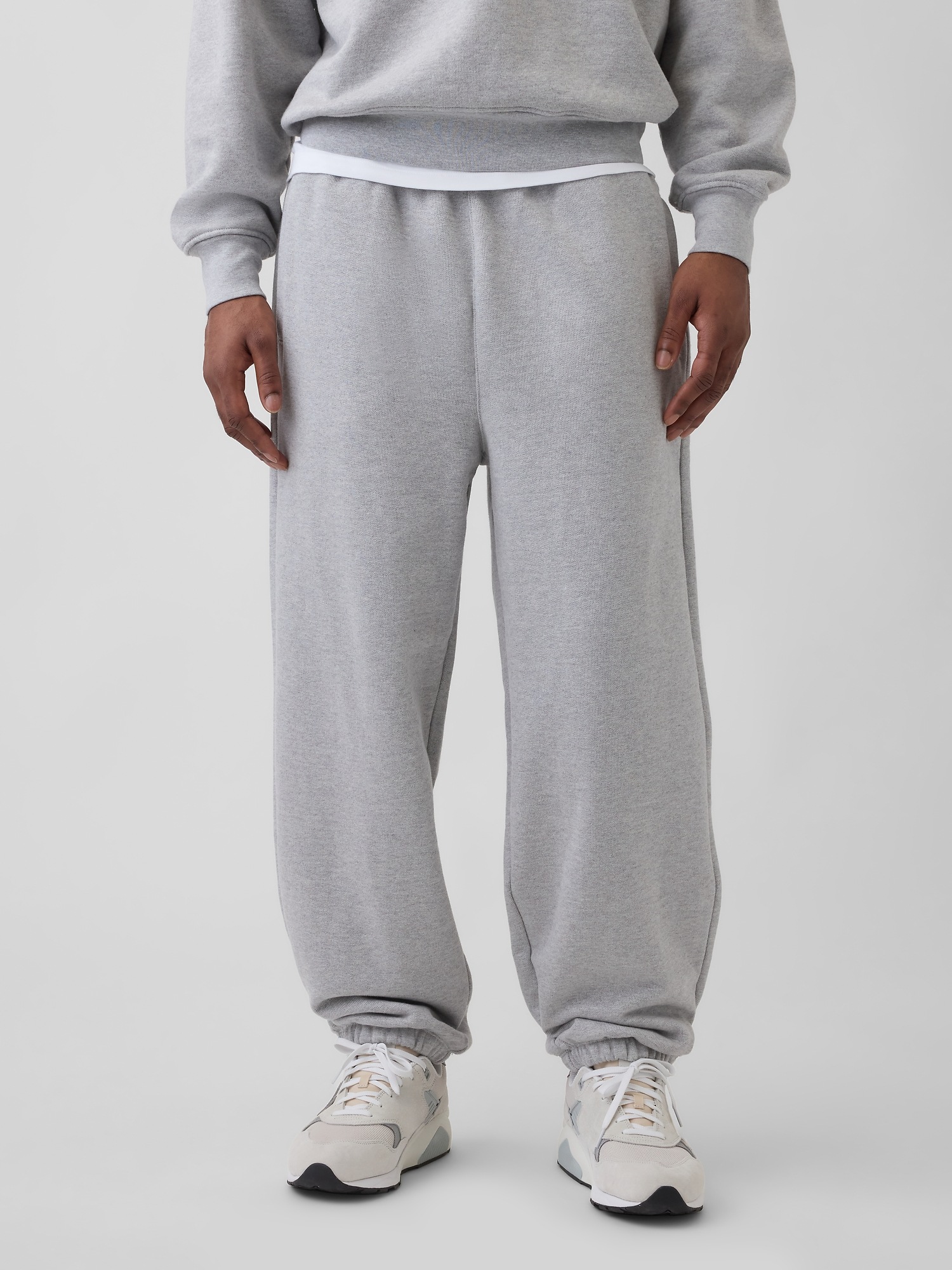 Мужские брюки Gap Adult Extra Heavyweight French Terry Joggers — фото 2