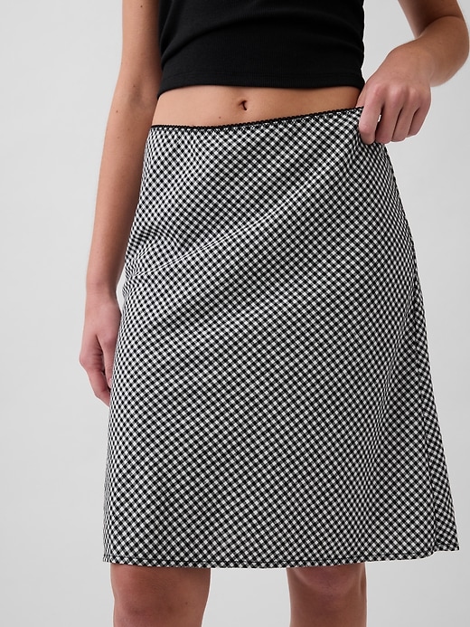 Image number 4 showing, Linen-Blend Bias-Cut Skirt