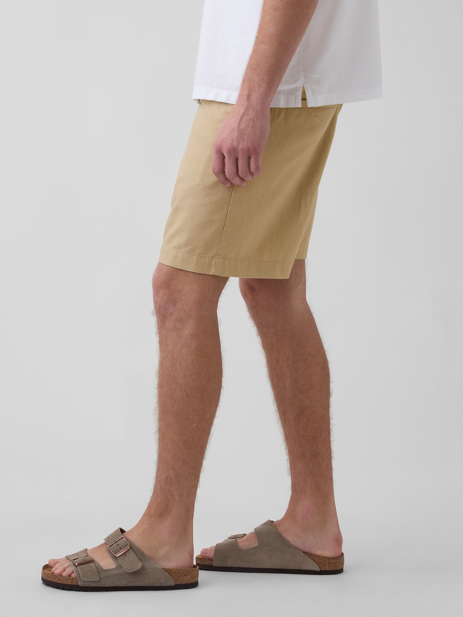 Мужские шорты Gap 7.5" Linen-Cotton Shorts — фото 3