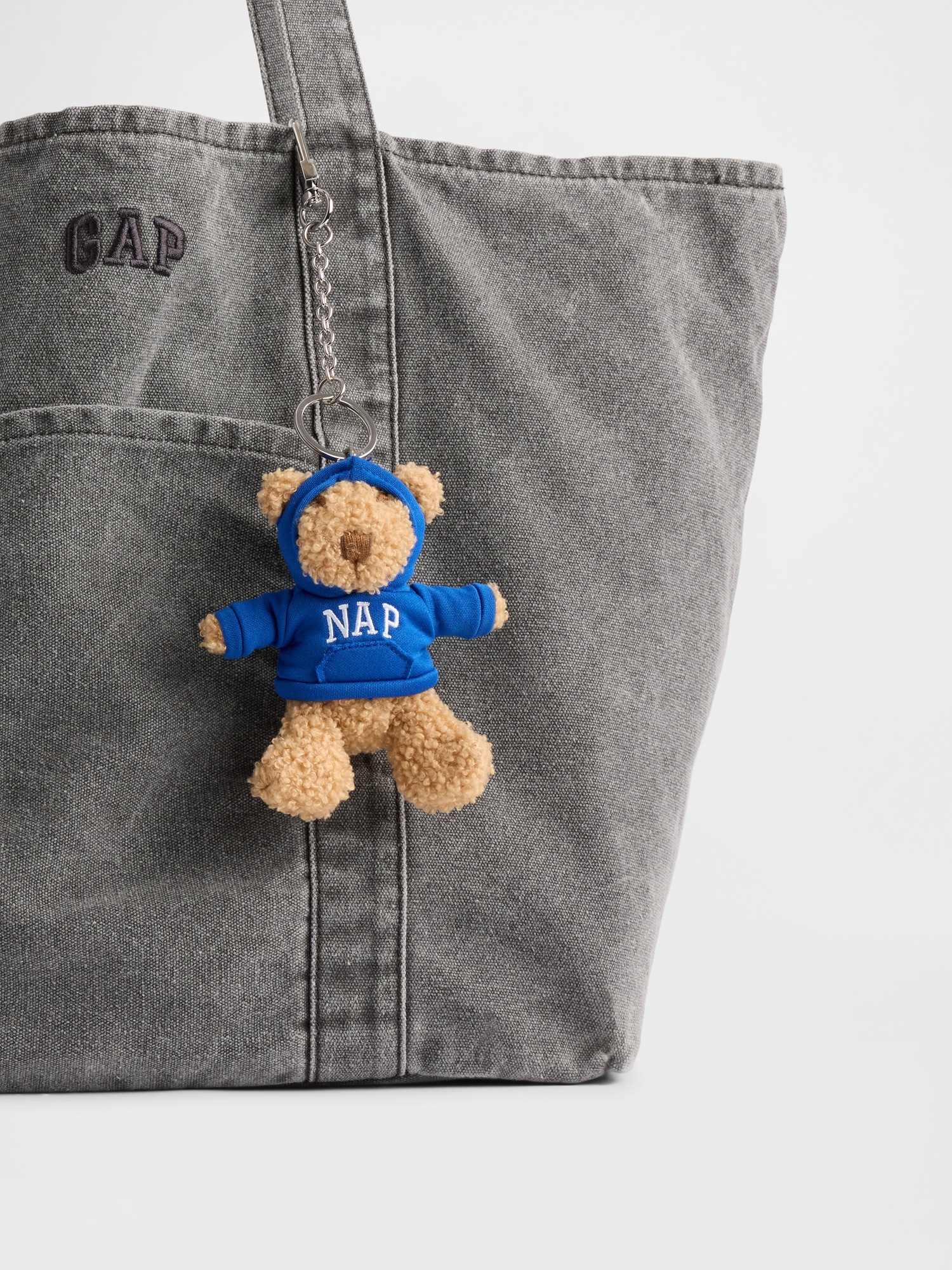 Gap Brannan Bear Nap Hoodie Bag Charm — фото 2