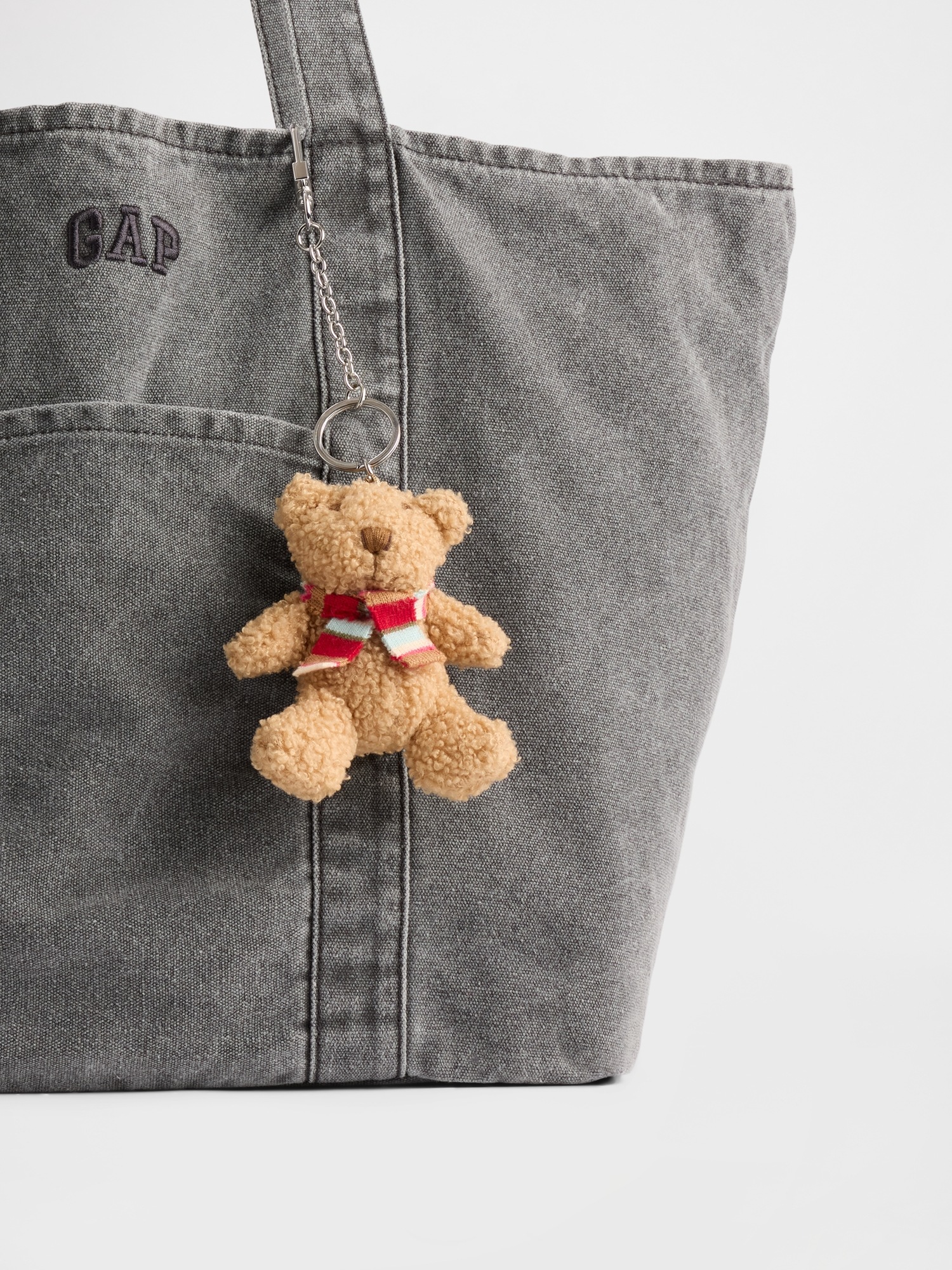 Gap Brannan Bear Scarf Bag Charm — фото 2