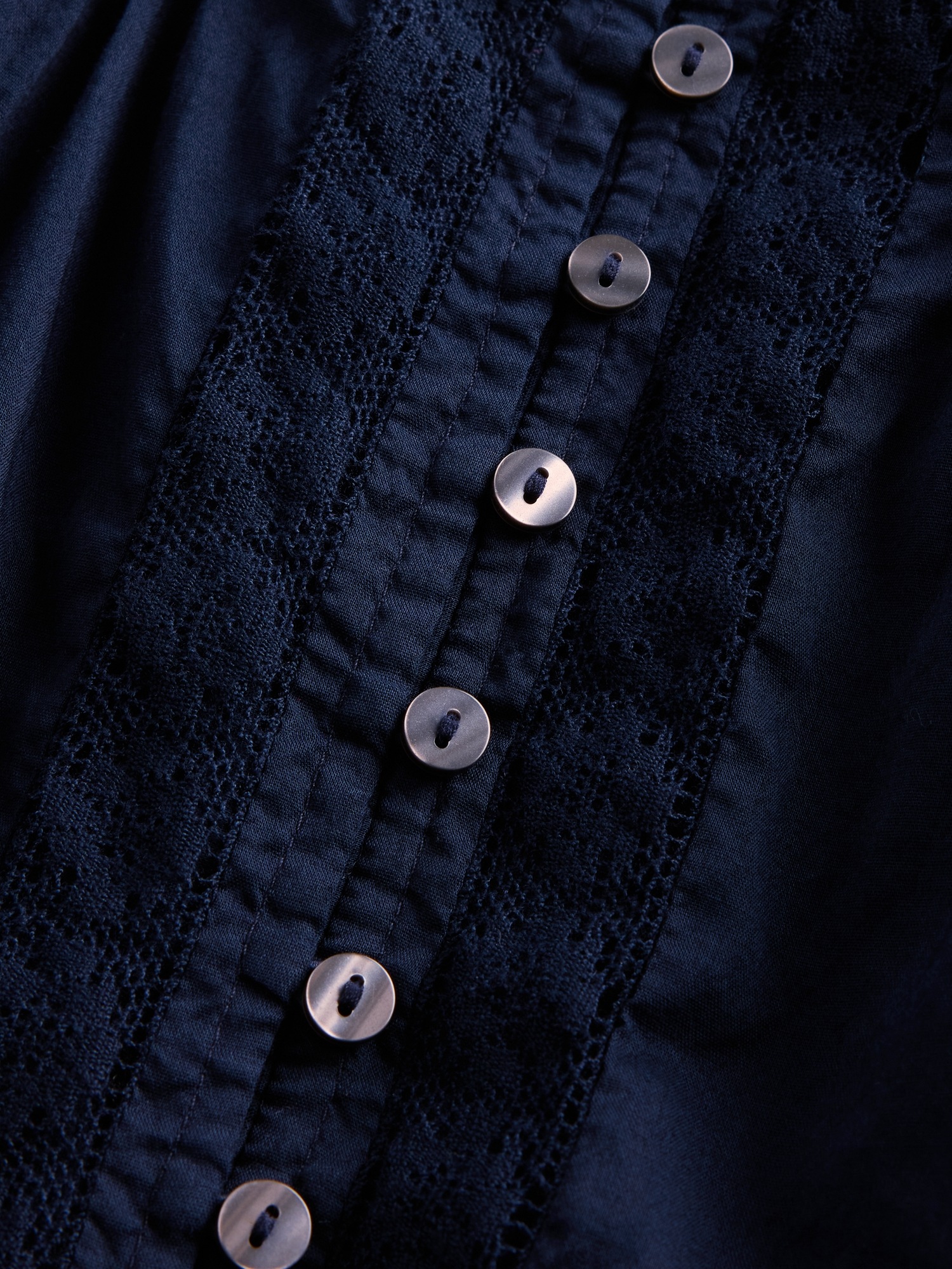 Женский топ Gap Lace-Trim Square-Neck Top, цвет: Тёмно-синий — фото 5