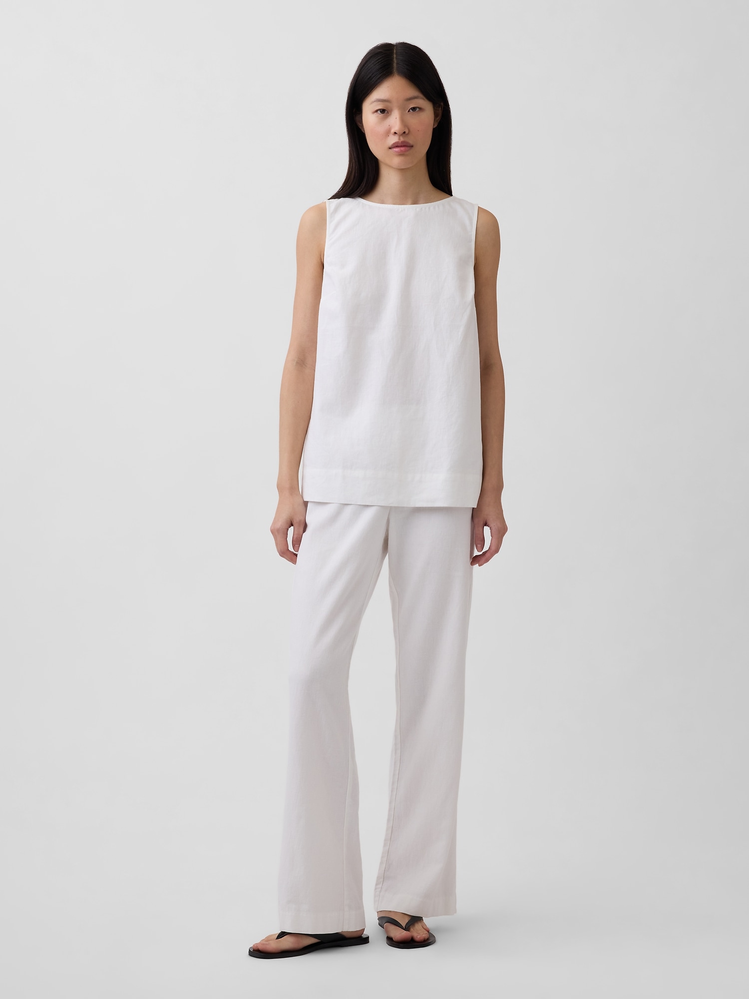 Low Rise Linen-Blend Flare Pants