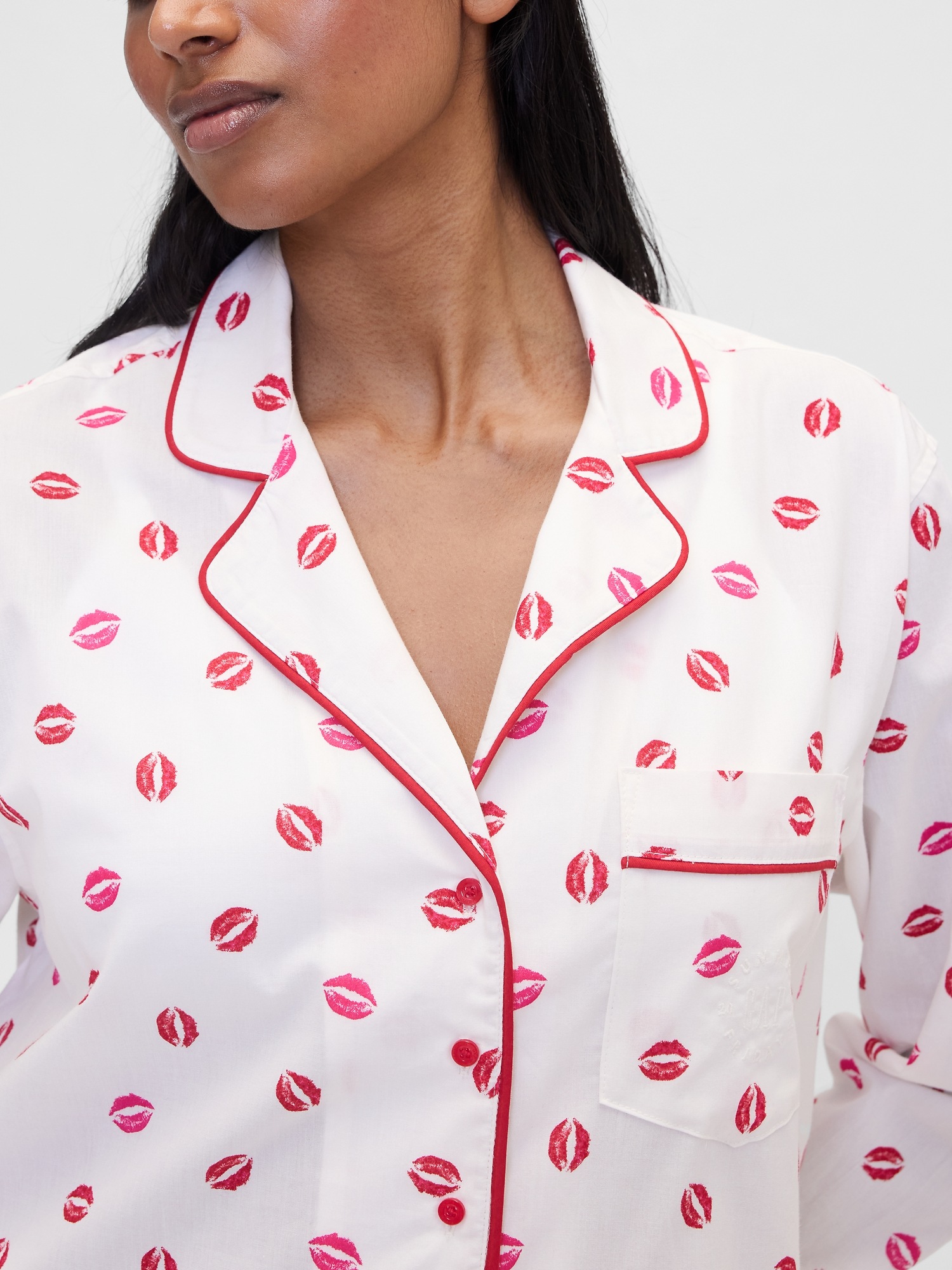 Женская рубашка Gap × Summer Fridays Relaxed Poplin Kiss PJ, цвет: Слоновая кость бежевый — фото 2