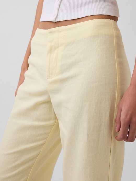 Image number 7 showing, Low Rise Linen-Blend Flare Pants