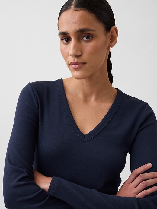 Image number 4 showing, Modern V-Neck T-Shirt