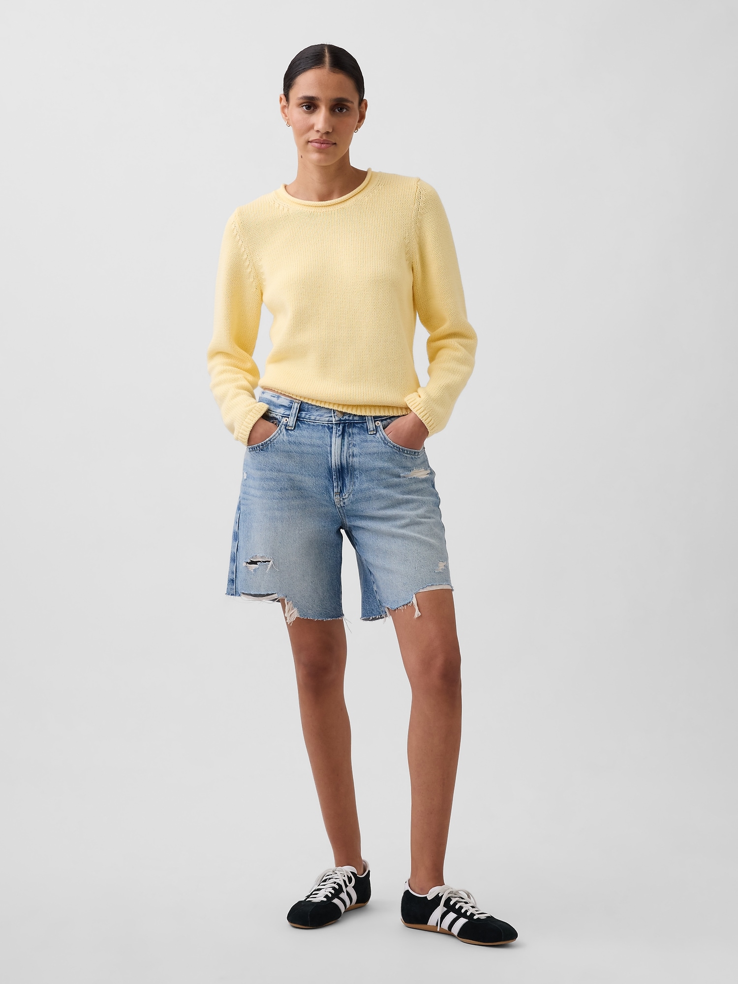 Mid Rise Loose Bermuda Shorts