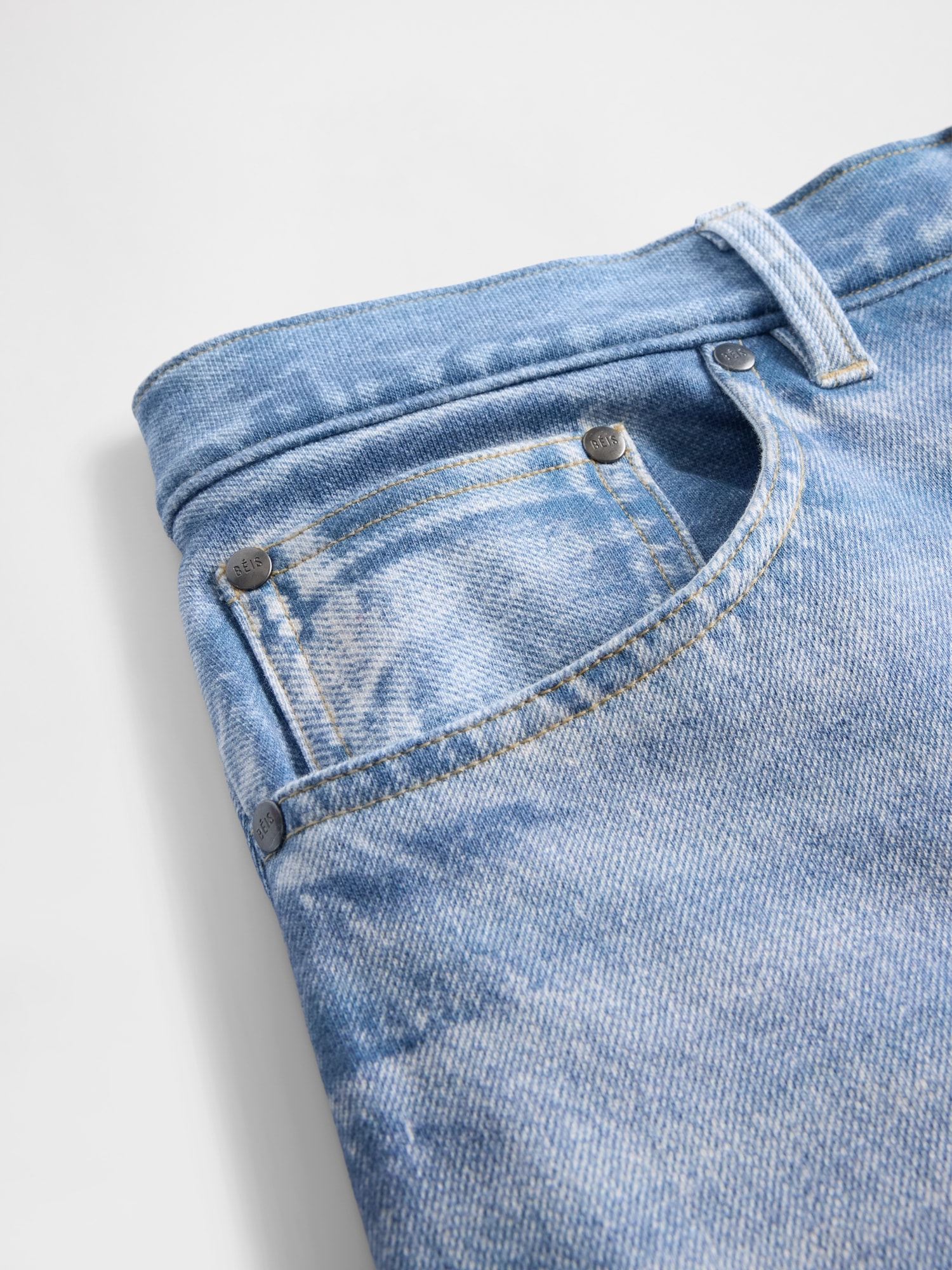 Gap × BÉIS Adult Knit Denim Baggy Shorts