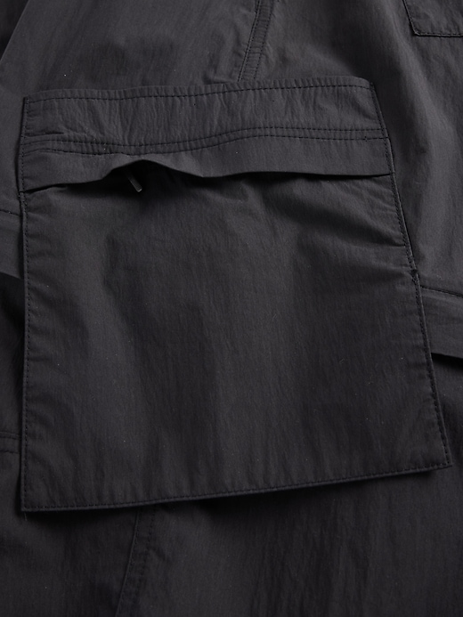 Image number 10 showing, Gap × BÉIS Convertible Cargo Barrel Pants