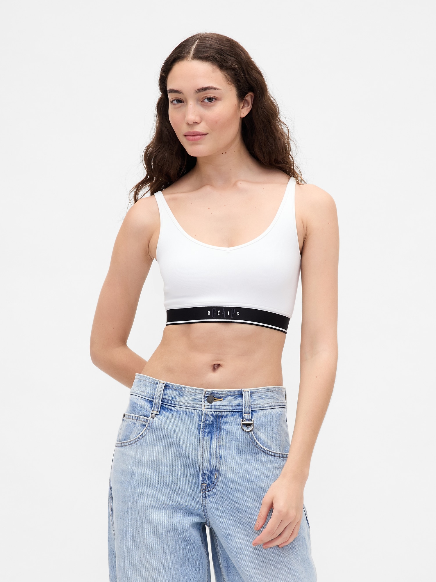 Gap × BÉIS Seamless Logo Sports Bra