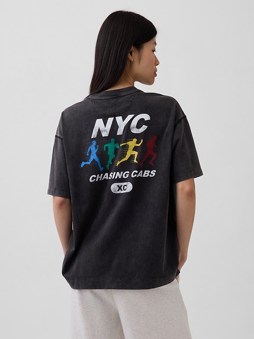 Image number 3 showing, Oversized Graphic T-Shirt