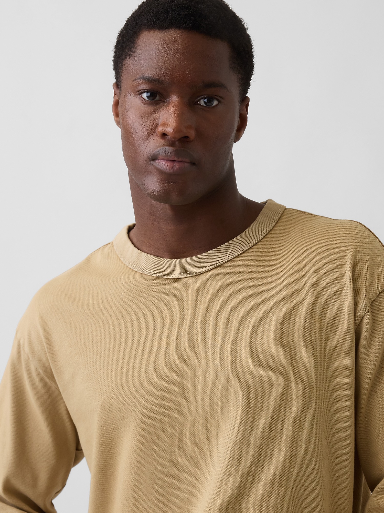 Мужские футболки Gap Heavyweight Crop T-Shirt — фото 4