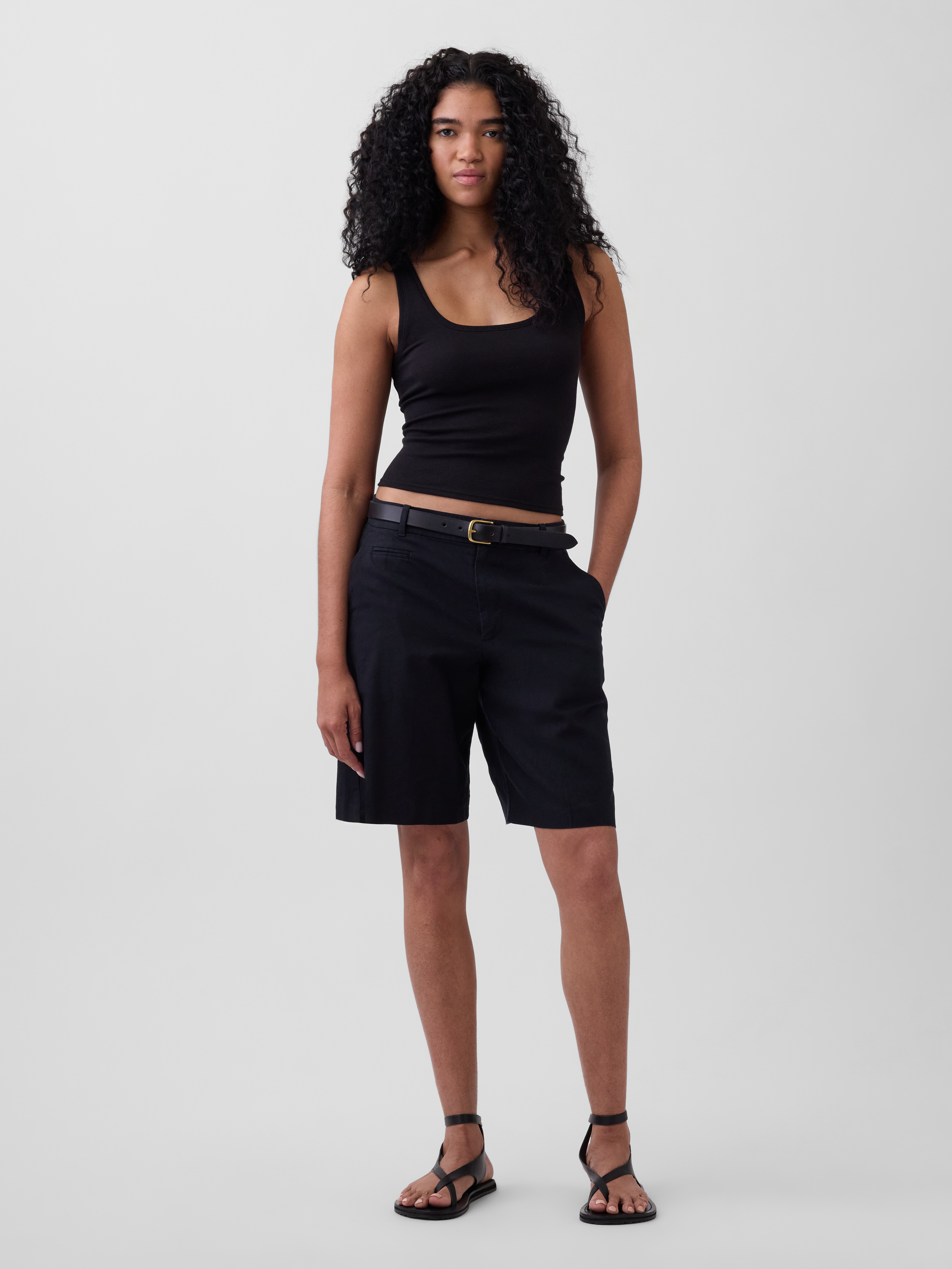 9" Low Rise Linen-Blend Trouser Shorts