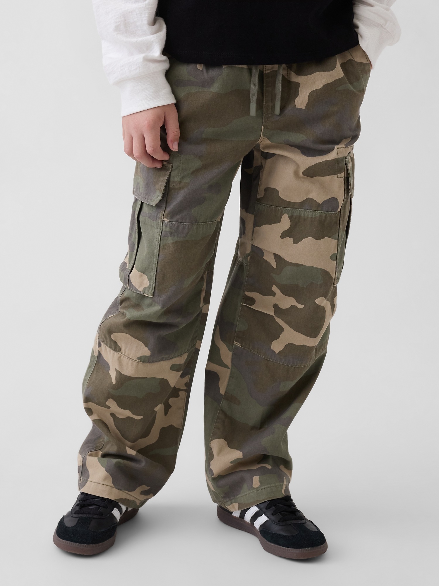 Детские брюки Gap Kids Easy Cargo Pants — фото 3