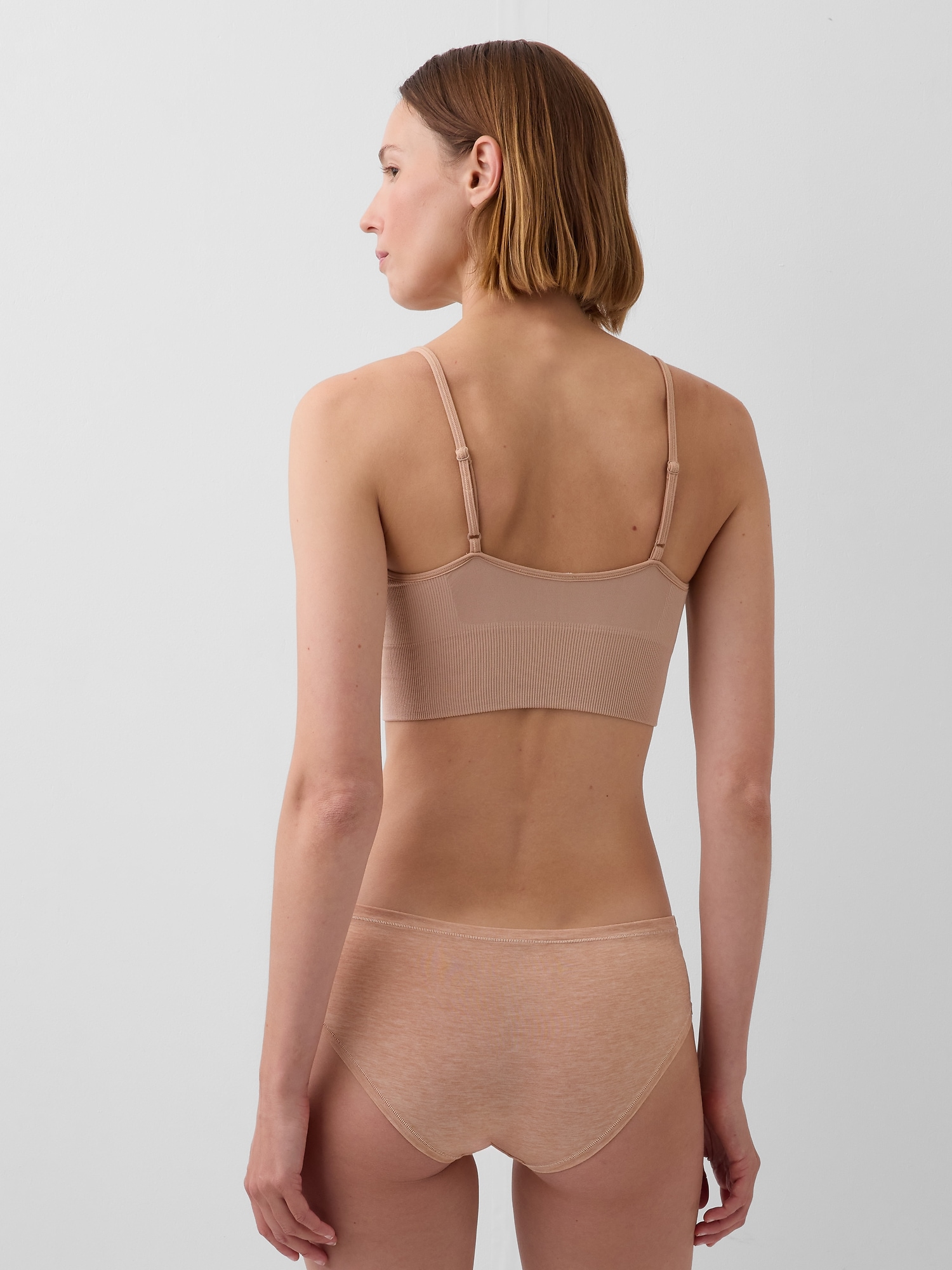 Seamless Plunge Bralette