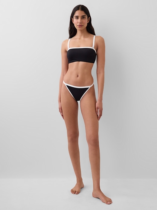 Image number 3 showing, Bikini Bottom