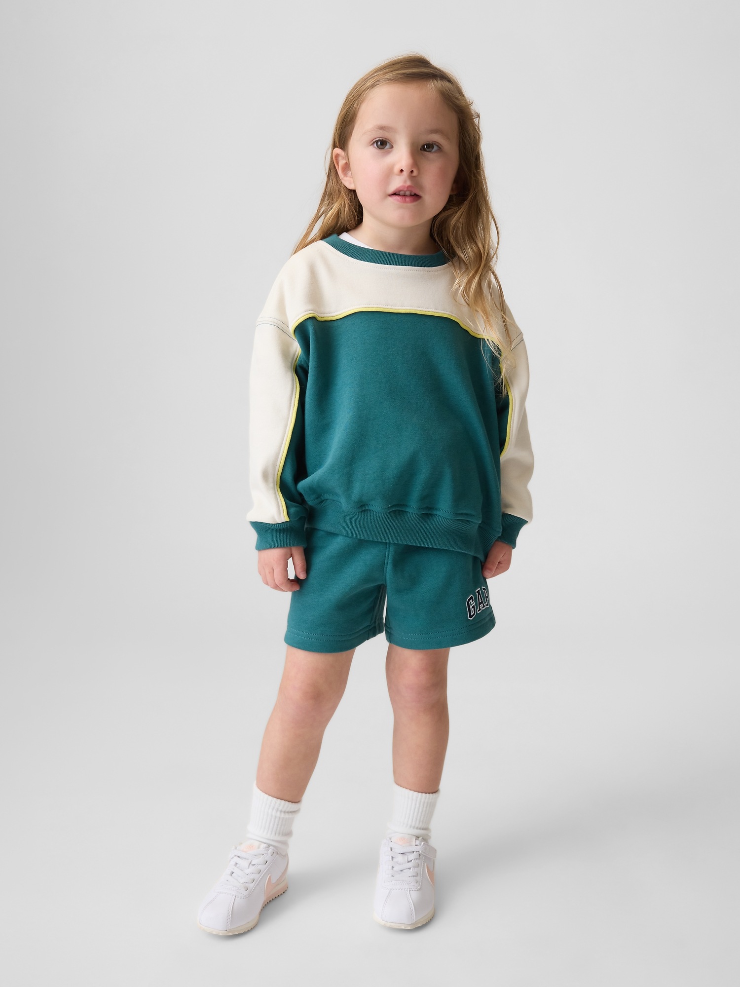 Толстовки Gap VintageSoft Terry Varsity Sweatshirt для малышей, цвет: Зелёный — фото 2