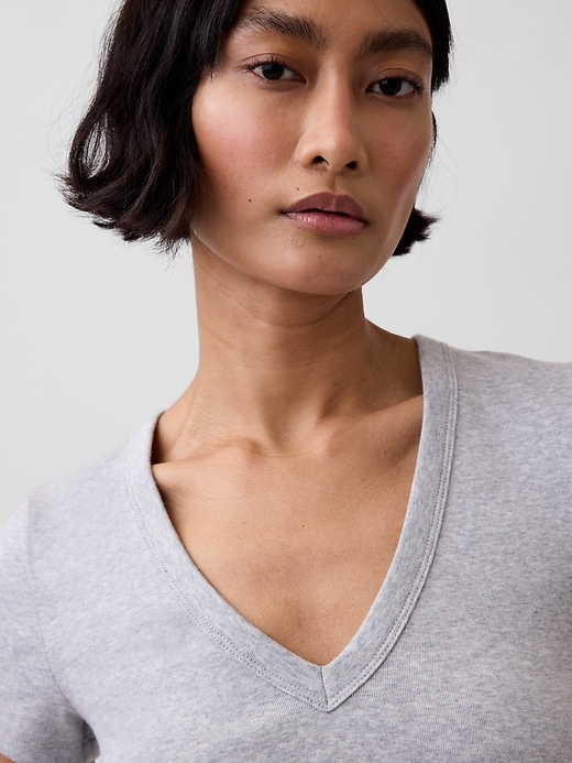 Image number 4 showing, Modern V-Neck T-Shirt