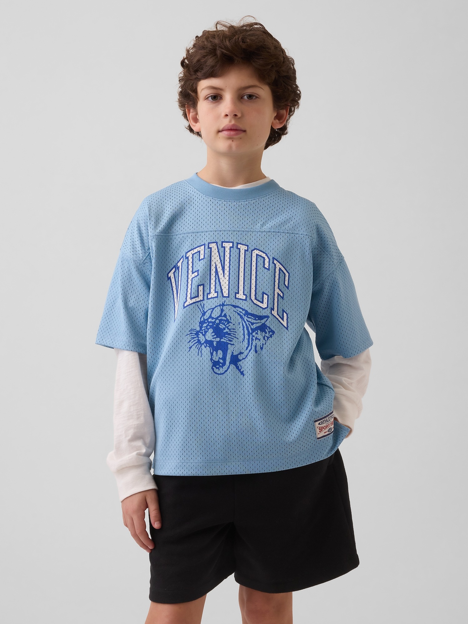 Детские футболки Gap Kids Mesh Oversized Graphic Jersey T-Shirt