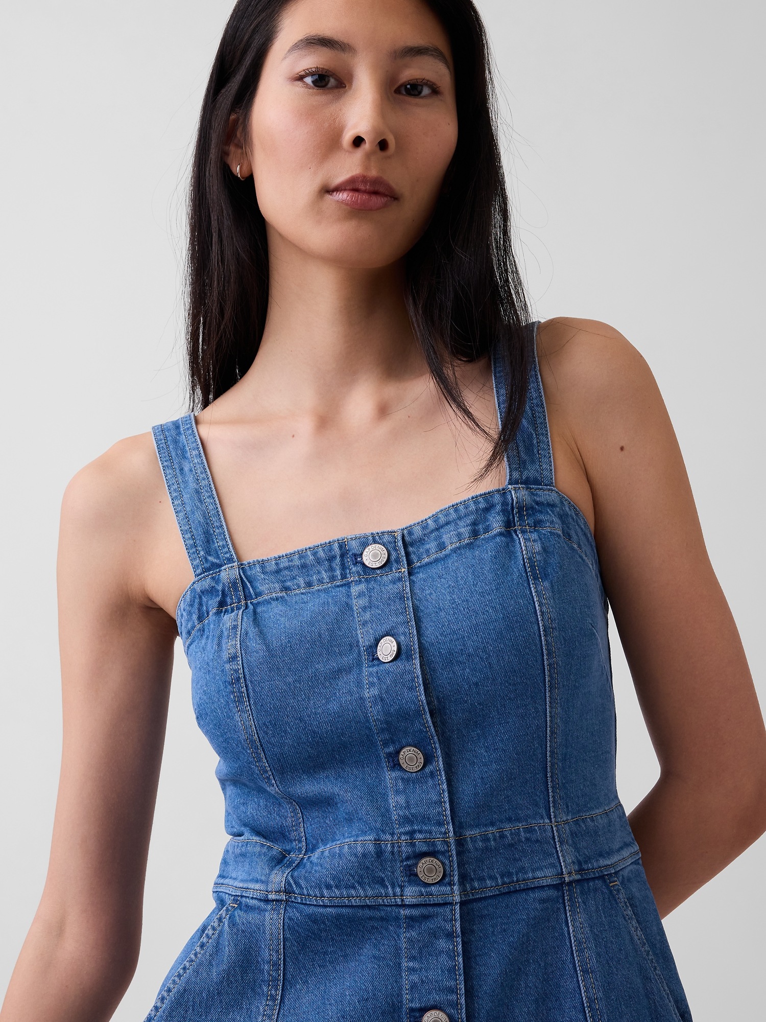 Женское платье Gap Denim Button-Front Midi, цвет: Средняя варка — фото 4