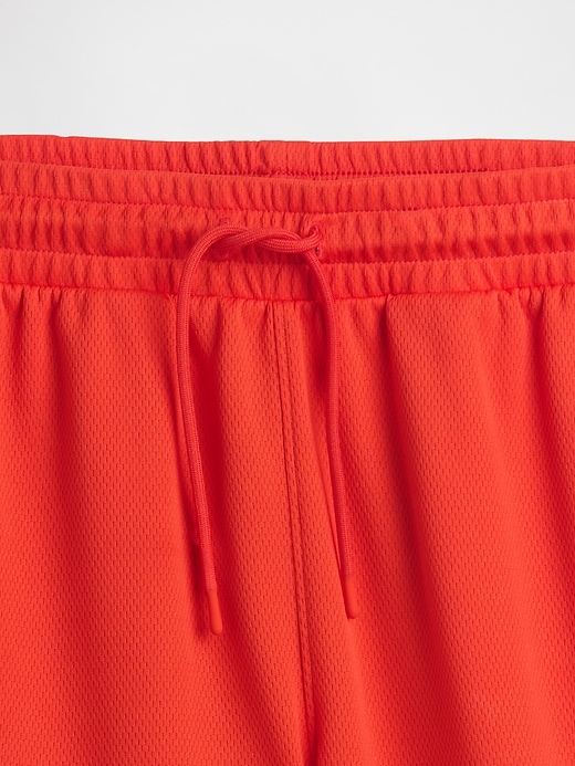 Image number 5 showing, Kids GapFit 6" Recycled Mesh Easy Shorts
