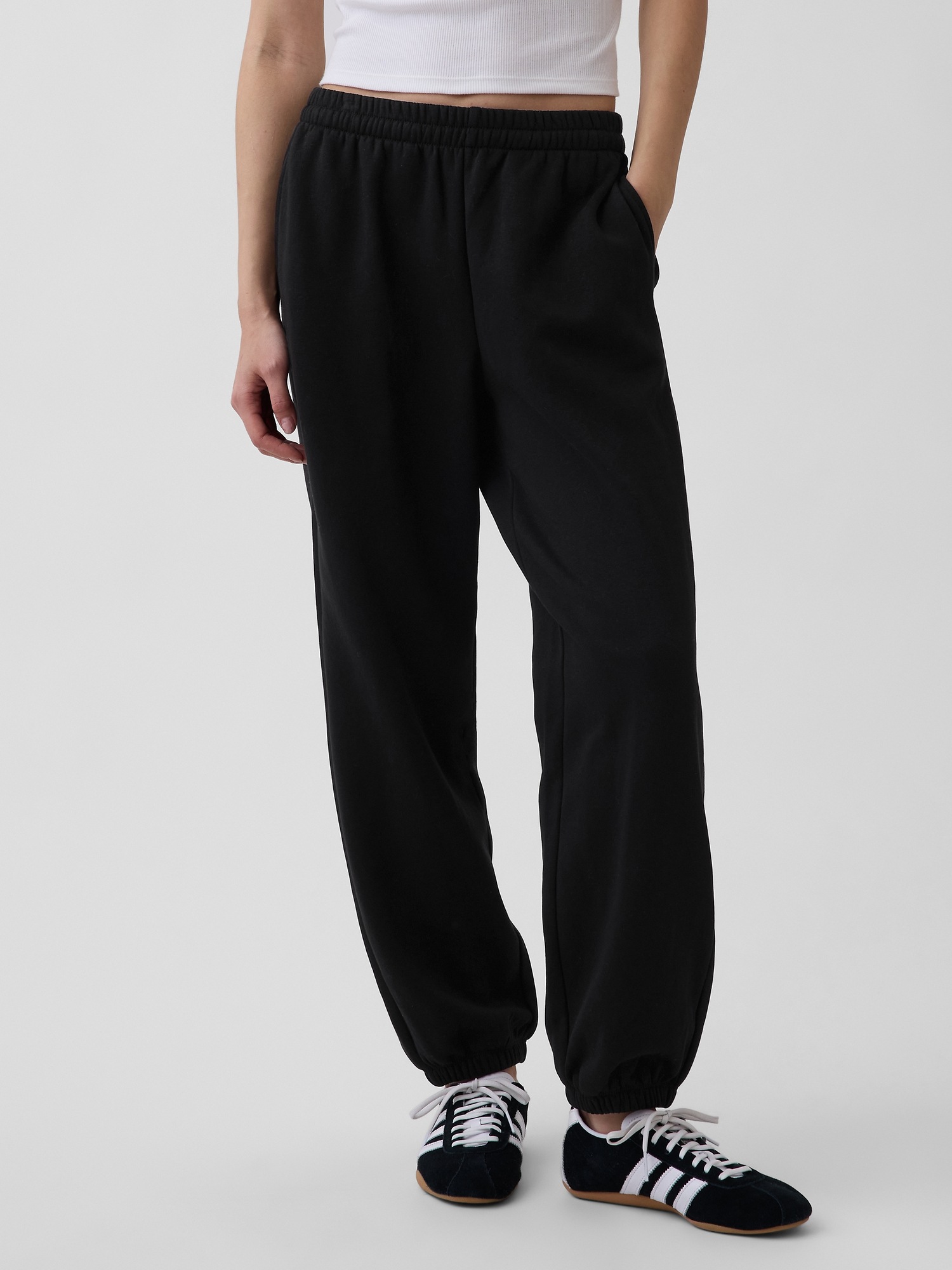 Мужские брюки Gap Adult VintageSoft Relaxed Joggers — фото 2