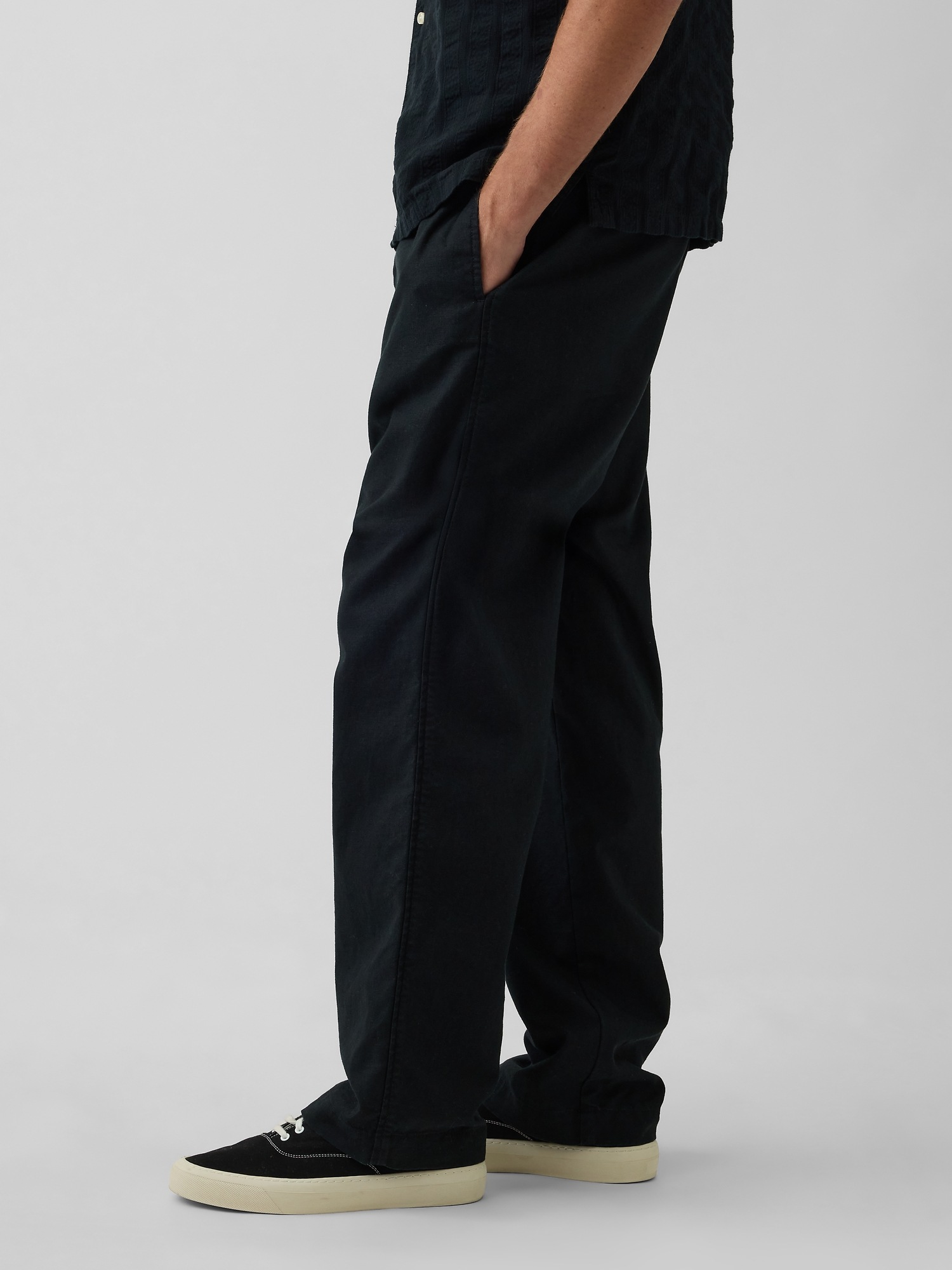 Мужские брюки Gap Linen-Cotton Relaxed Taper Easy Pants — фото 3