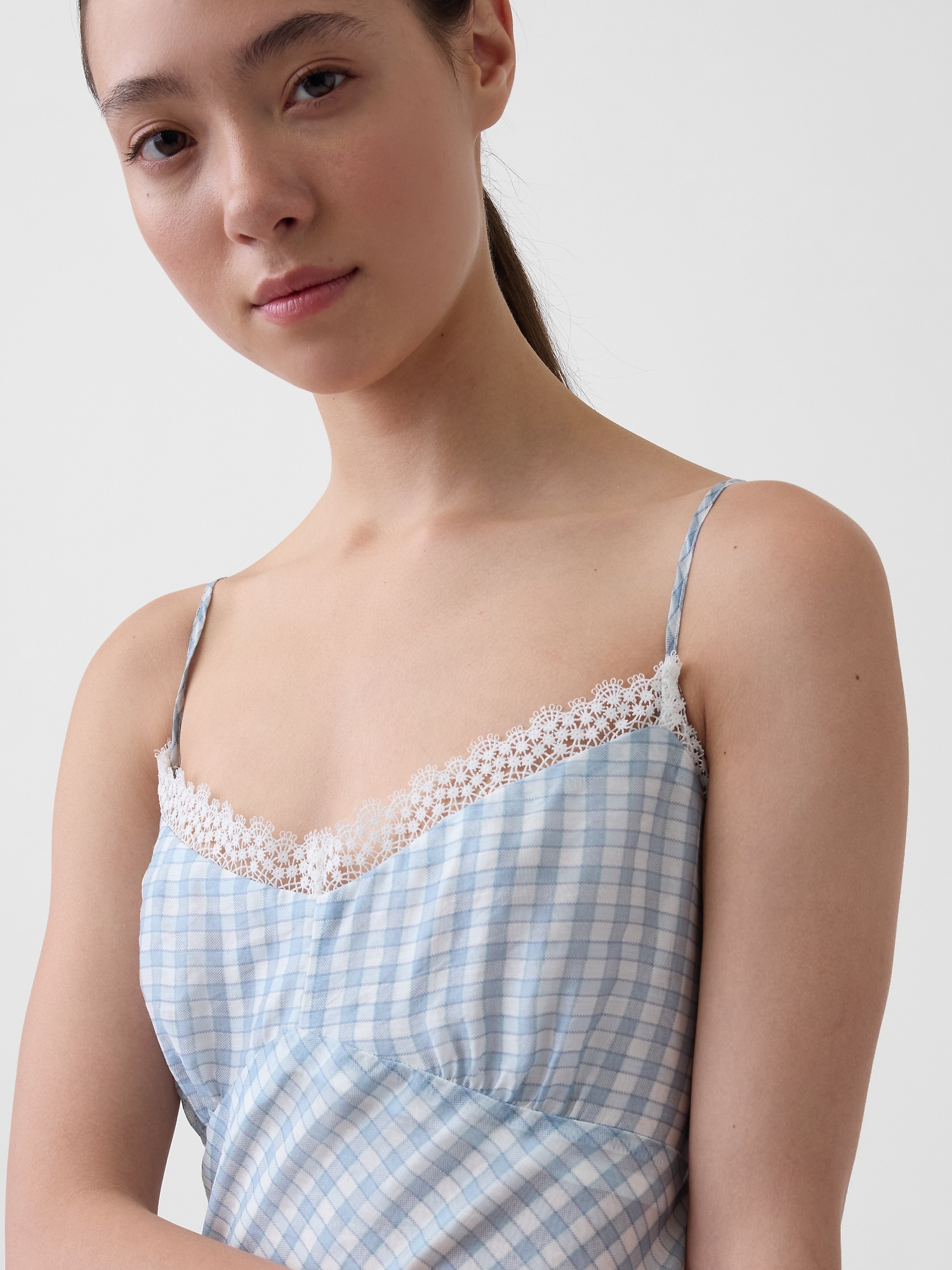 Женское платье Gap Gingham Midi Slip, цвет: Синий в мелкую клетку — фото 3
