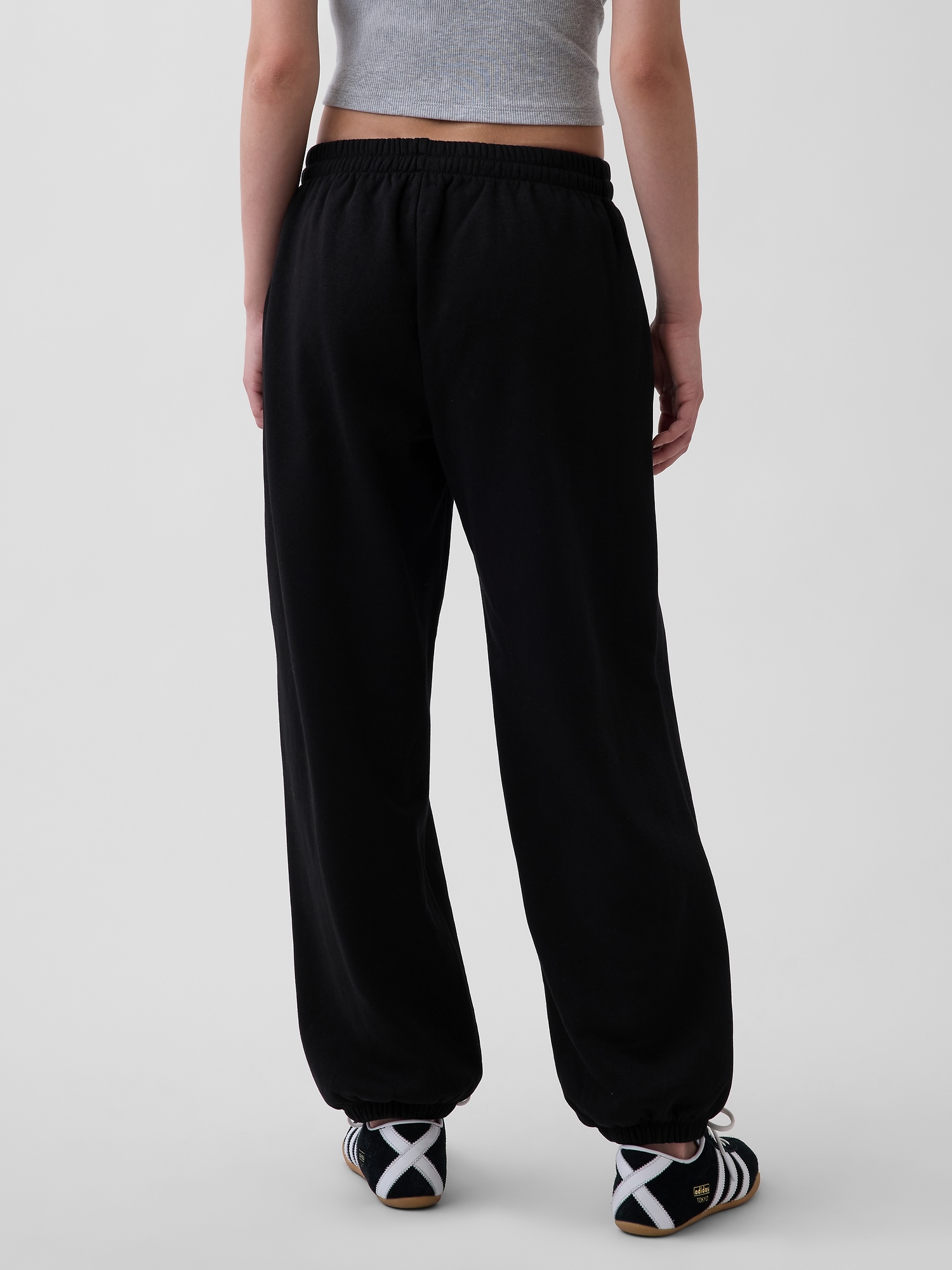 Женские брюки Gap Mid Rise VintageSoft Baggy, цвет: Чёрный — фото 4
