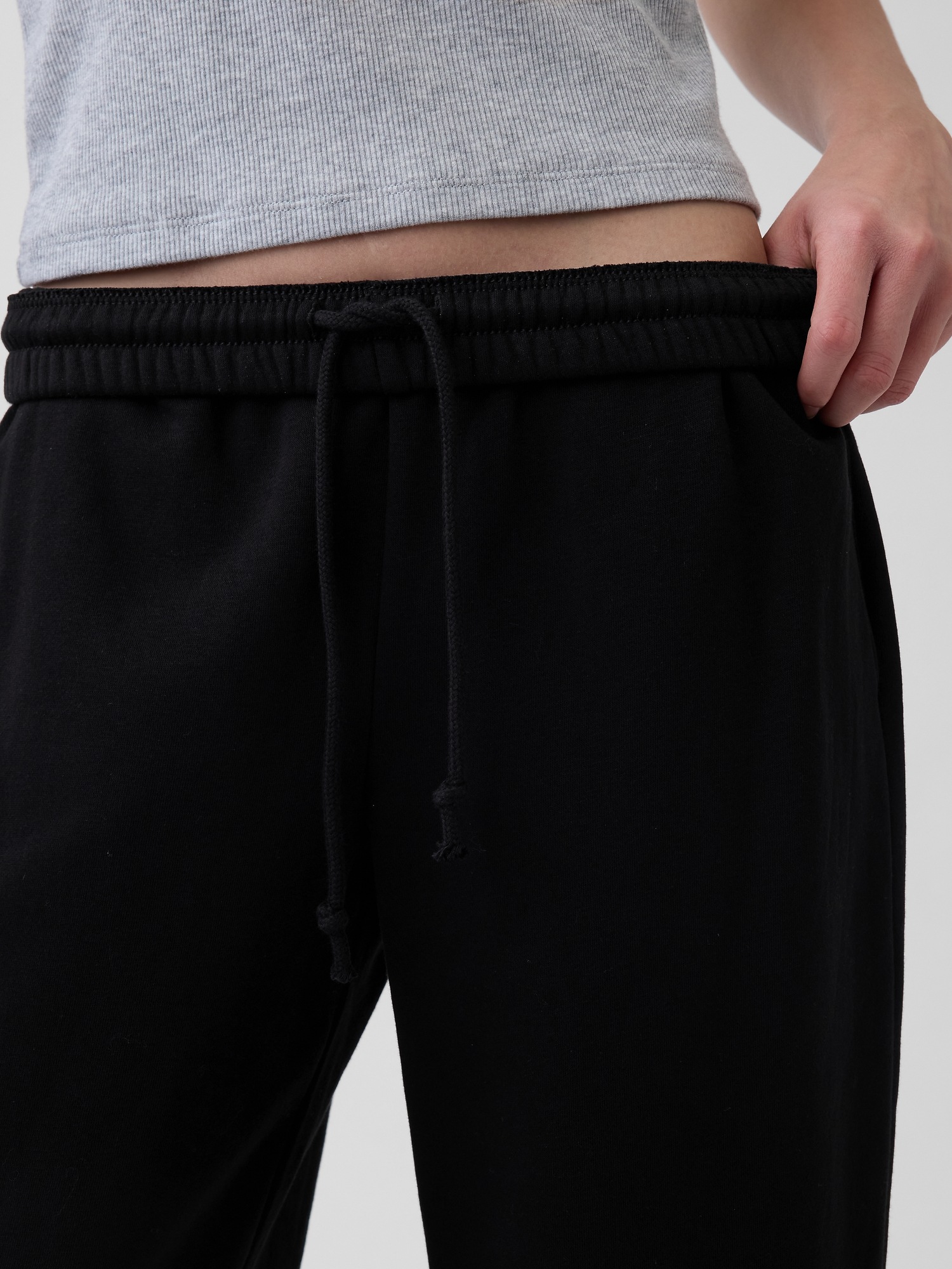 Женские брюки Gap Mid Rise VintageSoft Baggy, цвет: Чёрный — фото 5