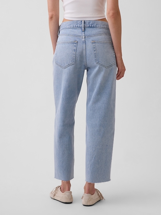 Image number 4 showing, Low Slung Relaxed Crop Jeans