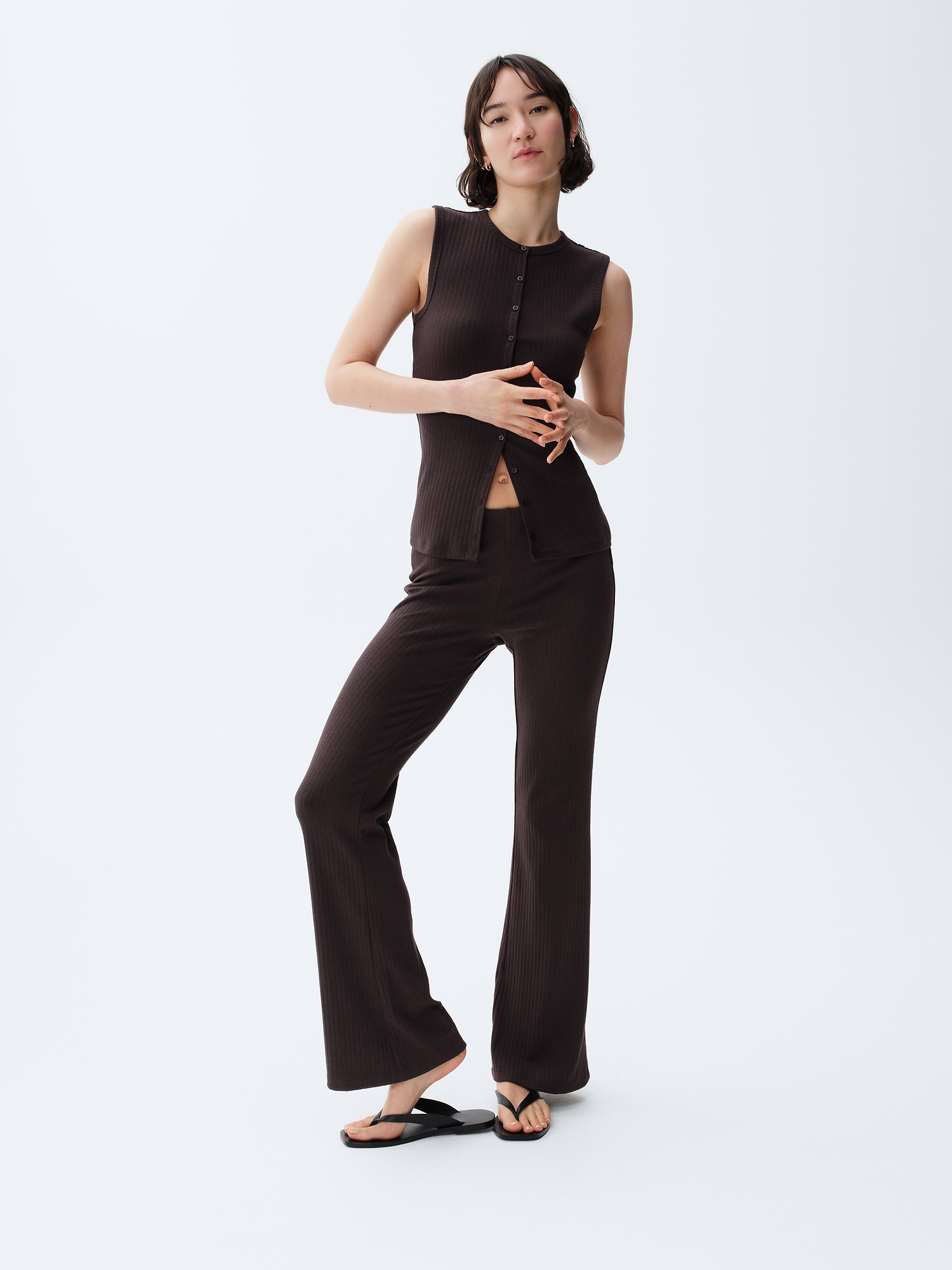 Женский топ Gap Modern Wide Rib Button-Front Top, цвет: Коричневый — фото 5