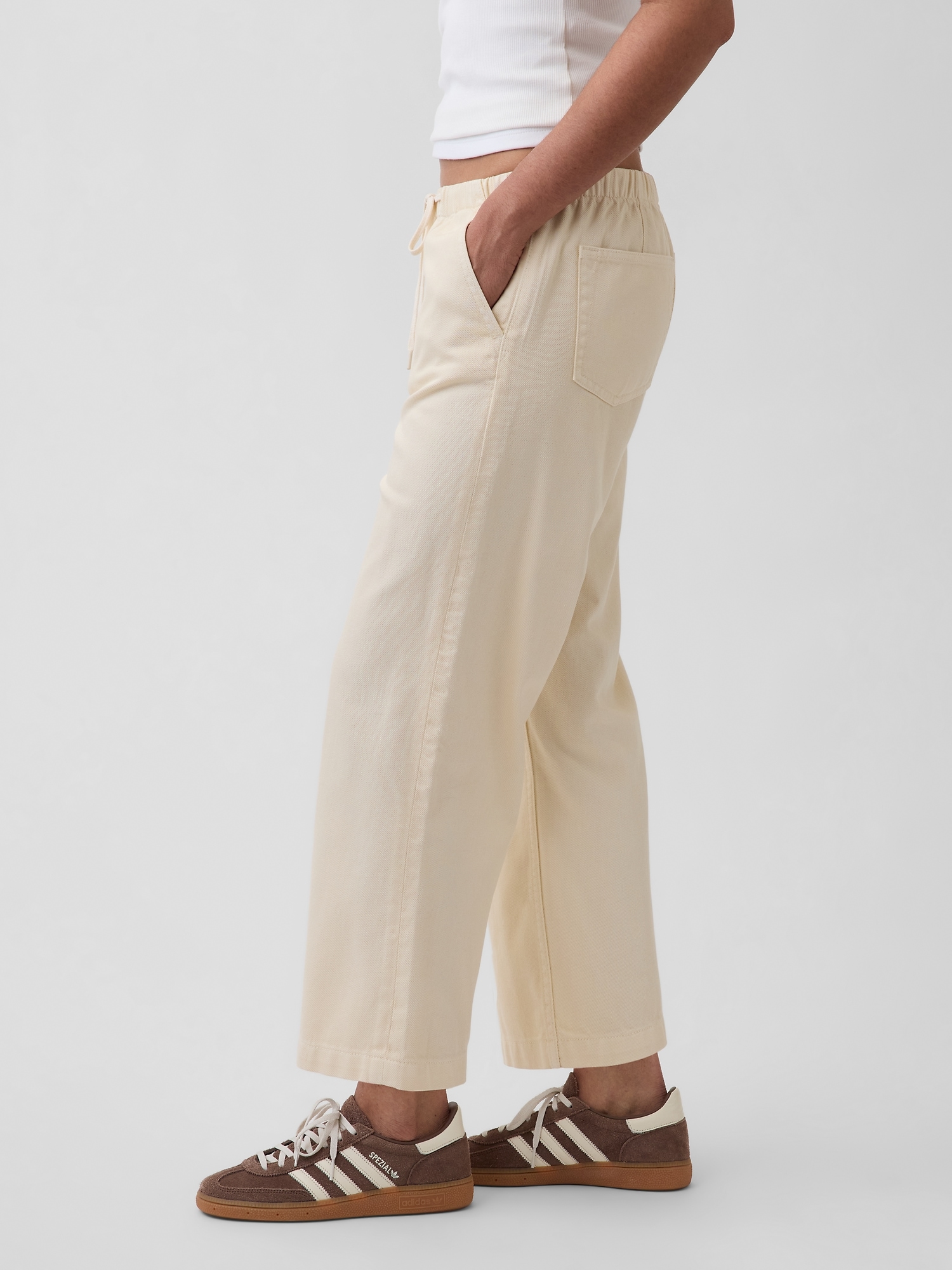 Low Rise UltraSoft Easy '90s Loose Crop Jeans