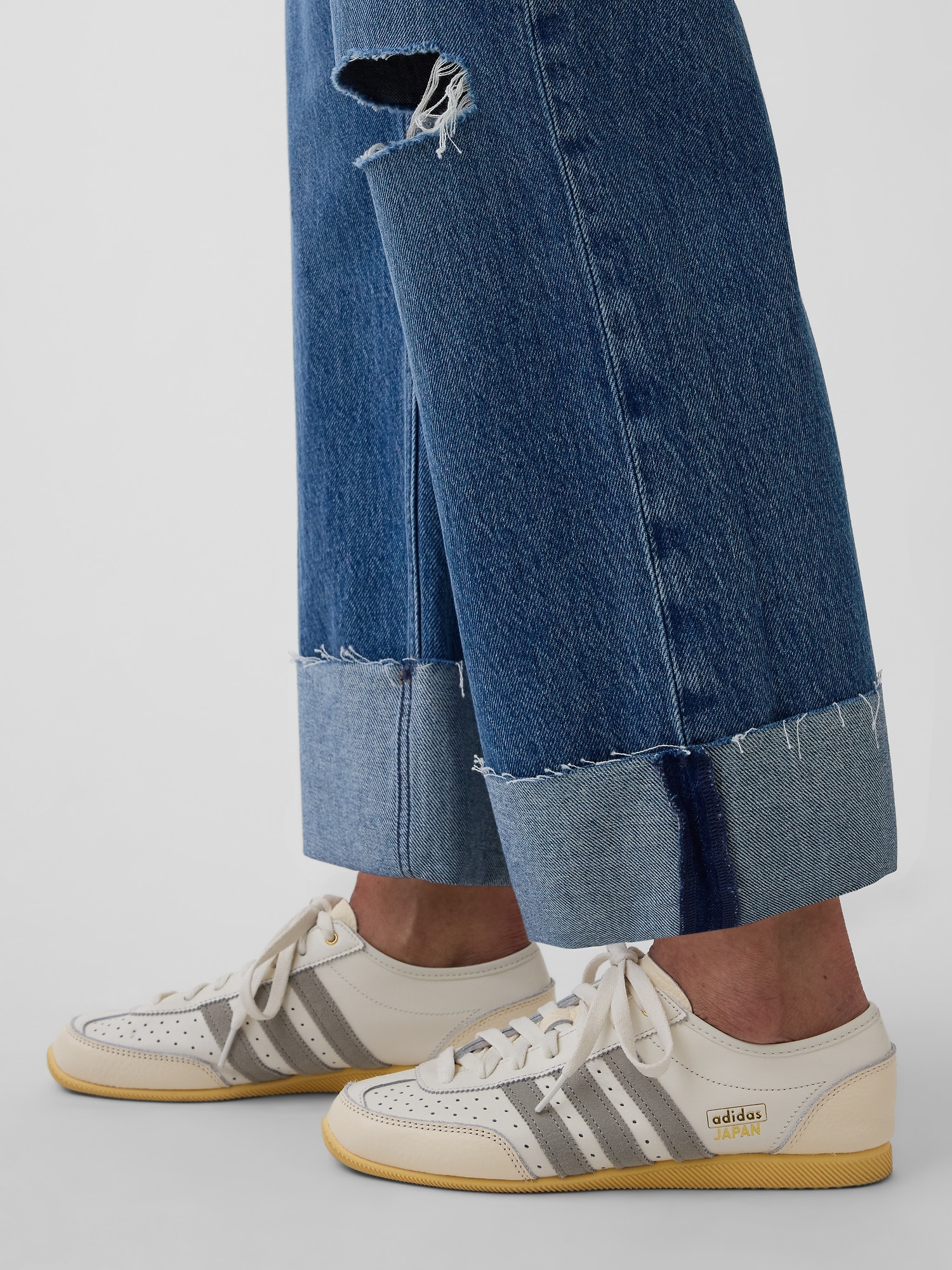 Low Rise '90s Loose Easy Crop Jeans