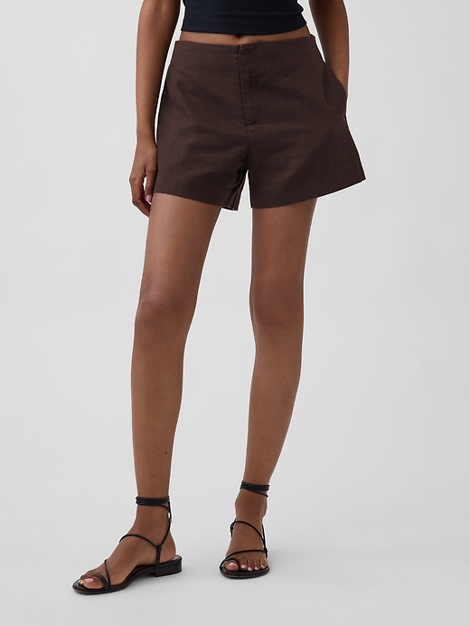 Image number 2 showing, 4" Mid Rise Linen-Blend Shorts