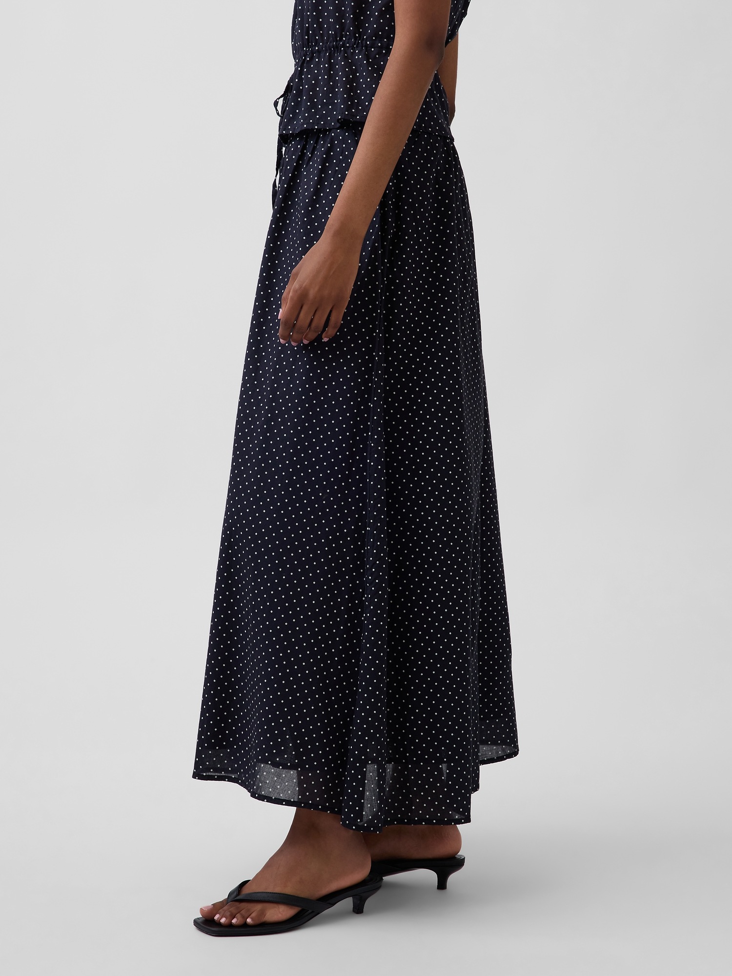 Женские юбки Gap Dotted Voile Maxi Skirt — фото 2