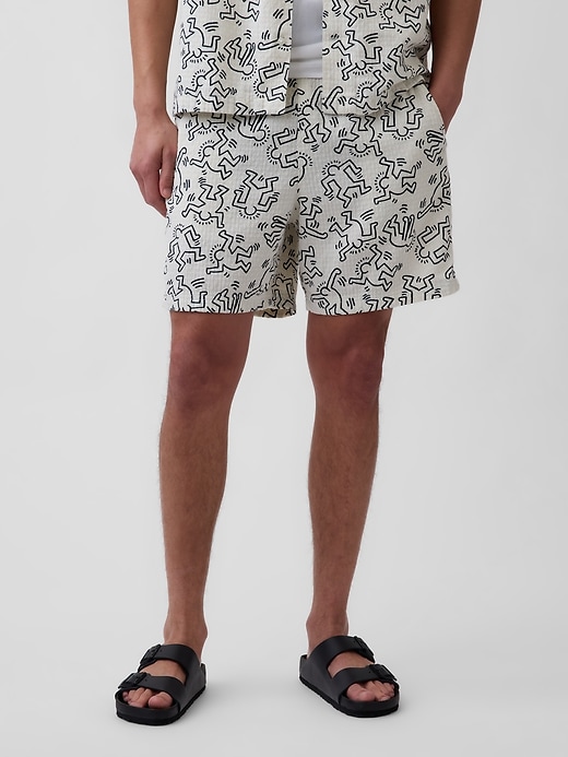 Image number 2 showing, Keith Haring Textured Easy Shorts