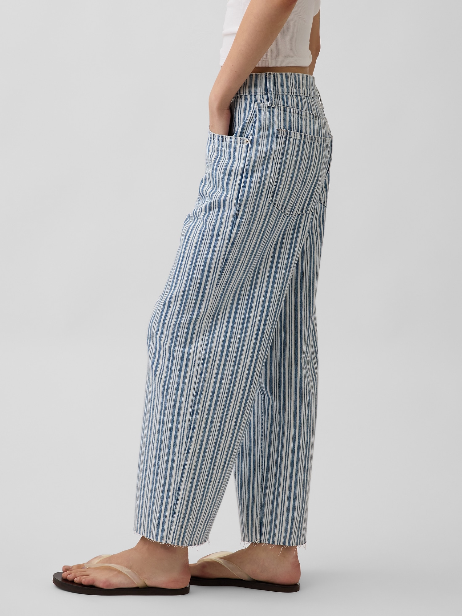 Low Slung Relaxed Crop Jeans