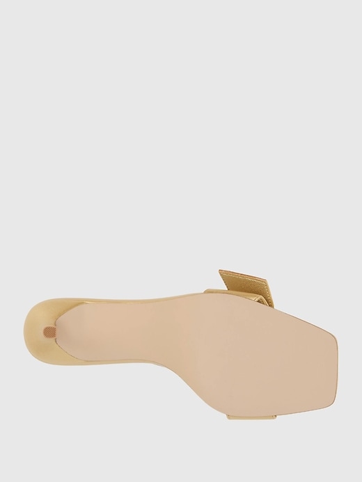 Image number 4 showing, Dayna Heeled Sandal