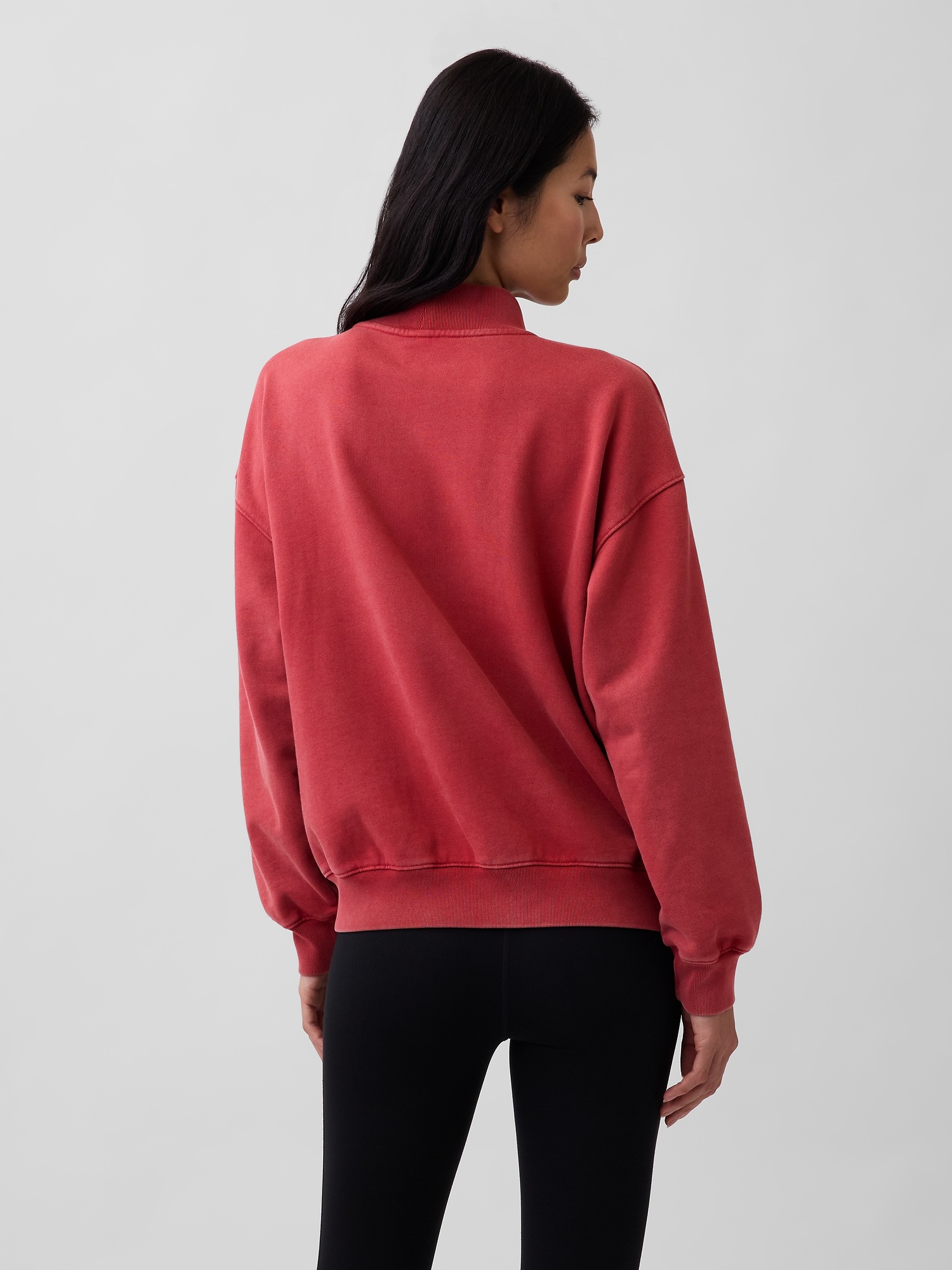 Женский свитшот Gap Heavyweight French Terry Oversized Mockneck, цвет: Красный — фото 3