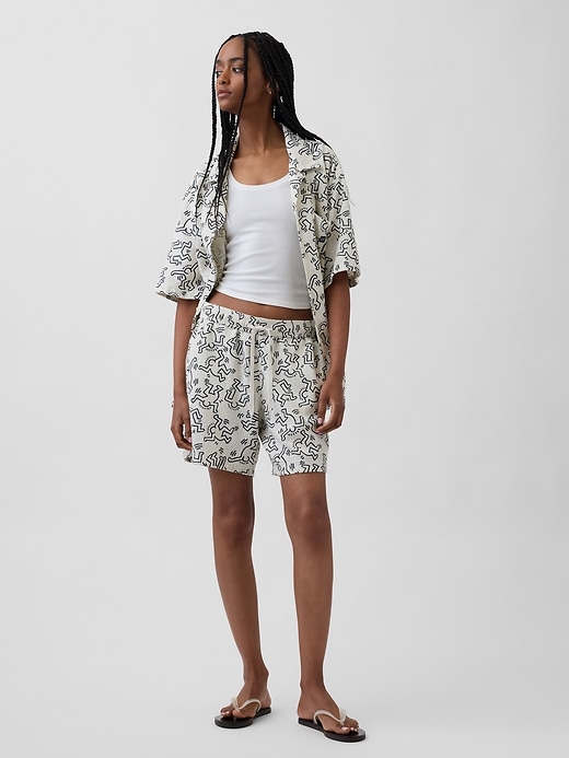 Image number 5 showing, Keith Haring Textured Easy Shorts