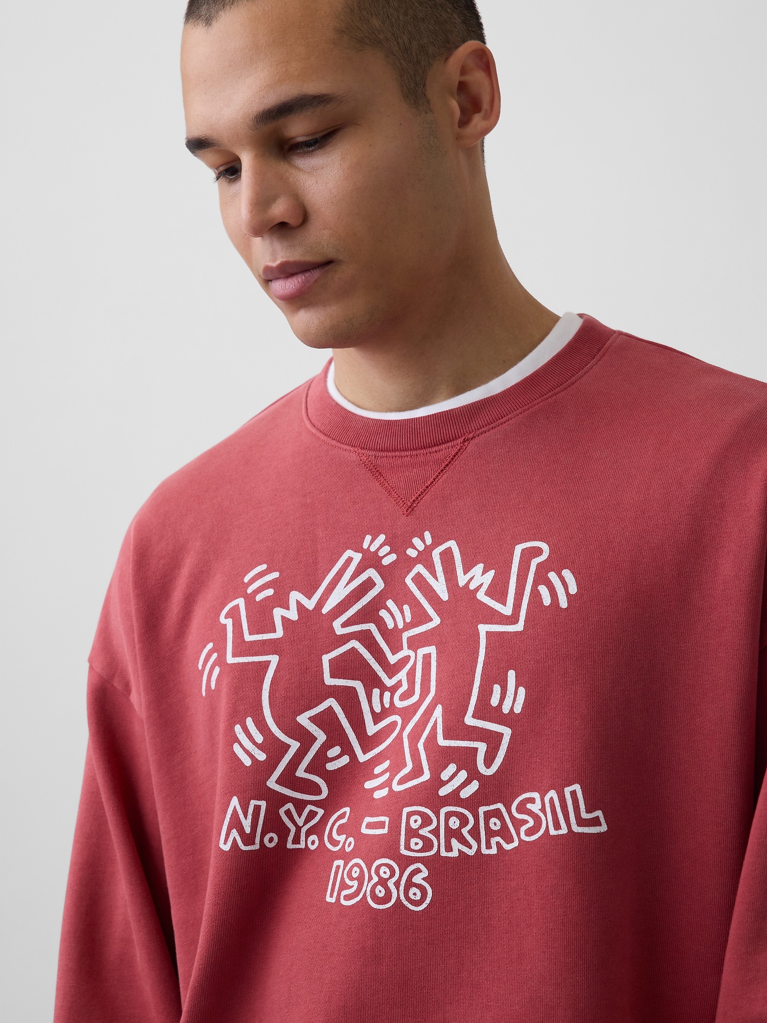 Мужские худи Gap Keith Haring Heavyweight Logo Sweatshirt — фото 4