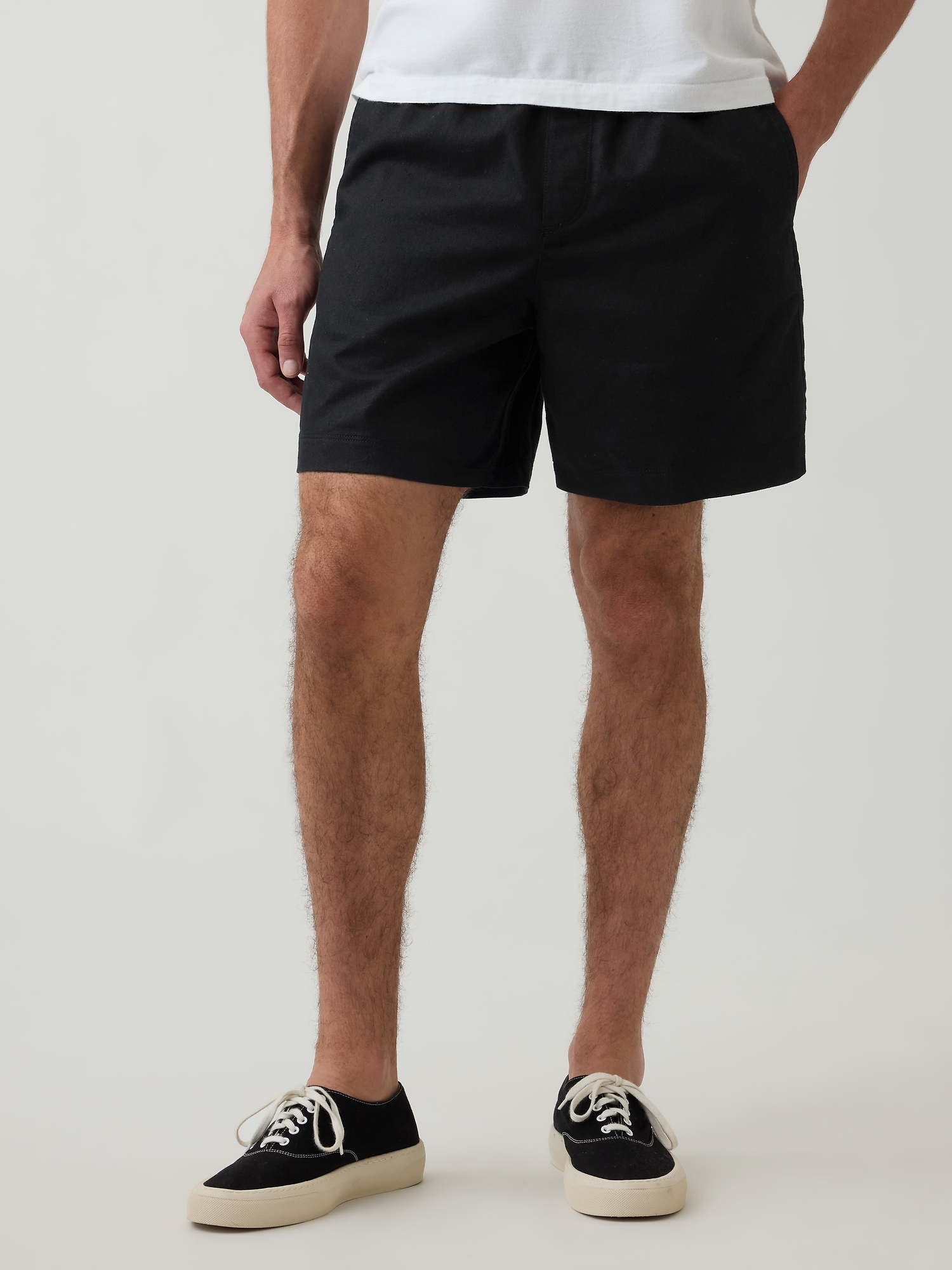 5.5" Linen-Blend Relaxed Shorts