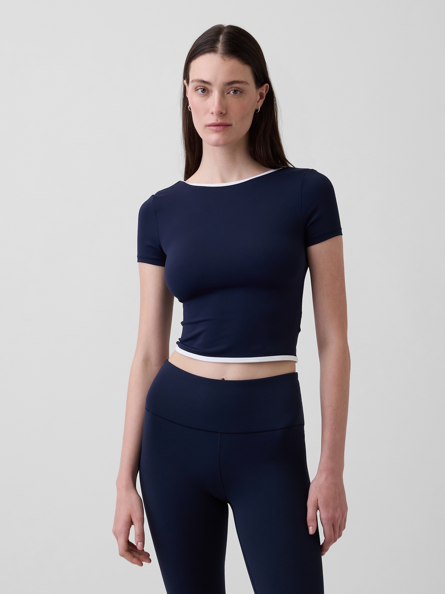 Gap Fit Smooth Reversible Wrap Crop Top In Blue
