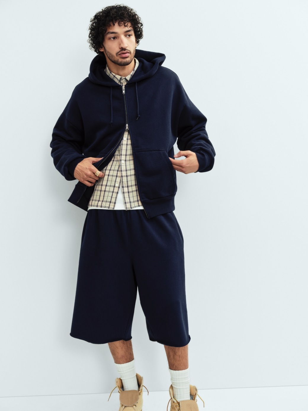 Женские шорты Gap Adult Heavyweight Baggy Sweat Shorts, цвет: Тёмно-синий — фото 6